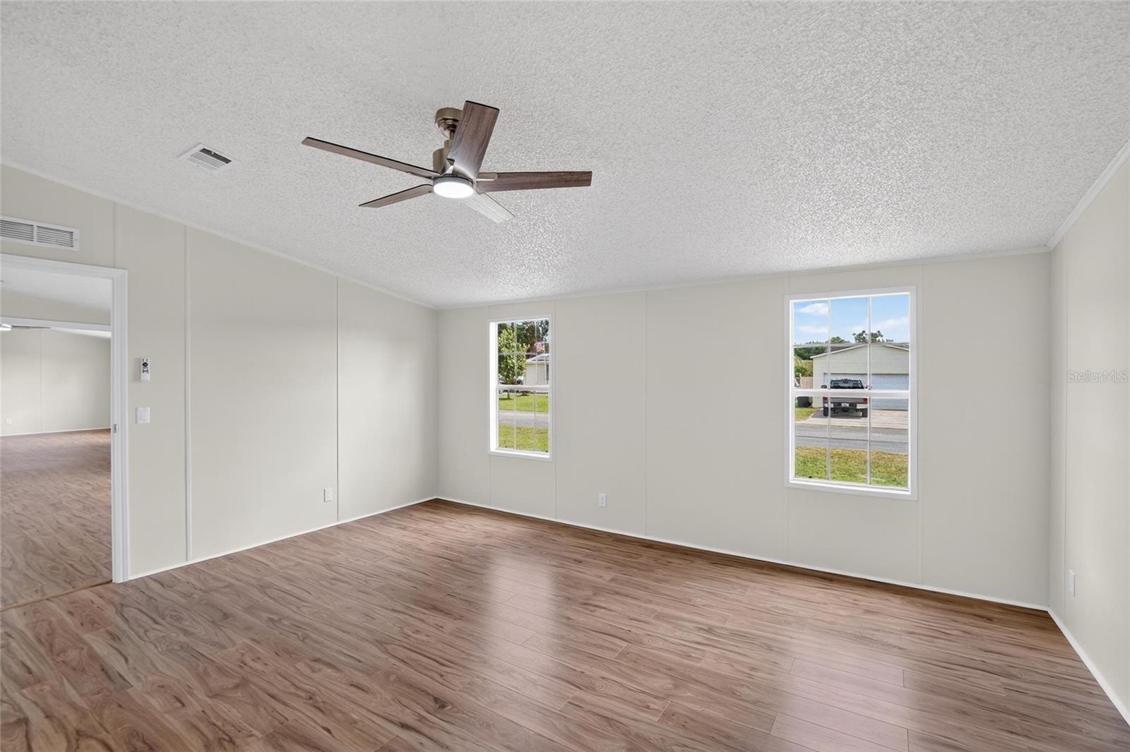 9150 WOOD TERRACE DR, TAMPA, FL — photo 24