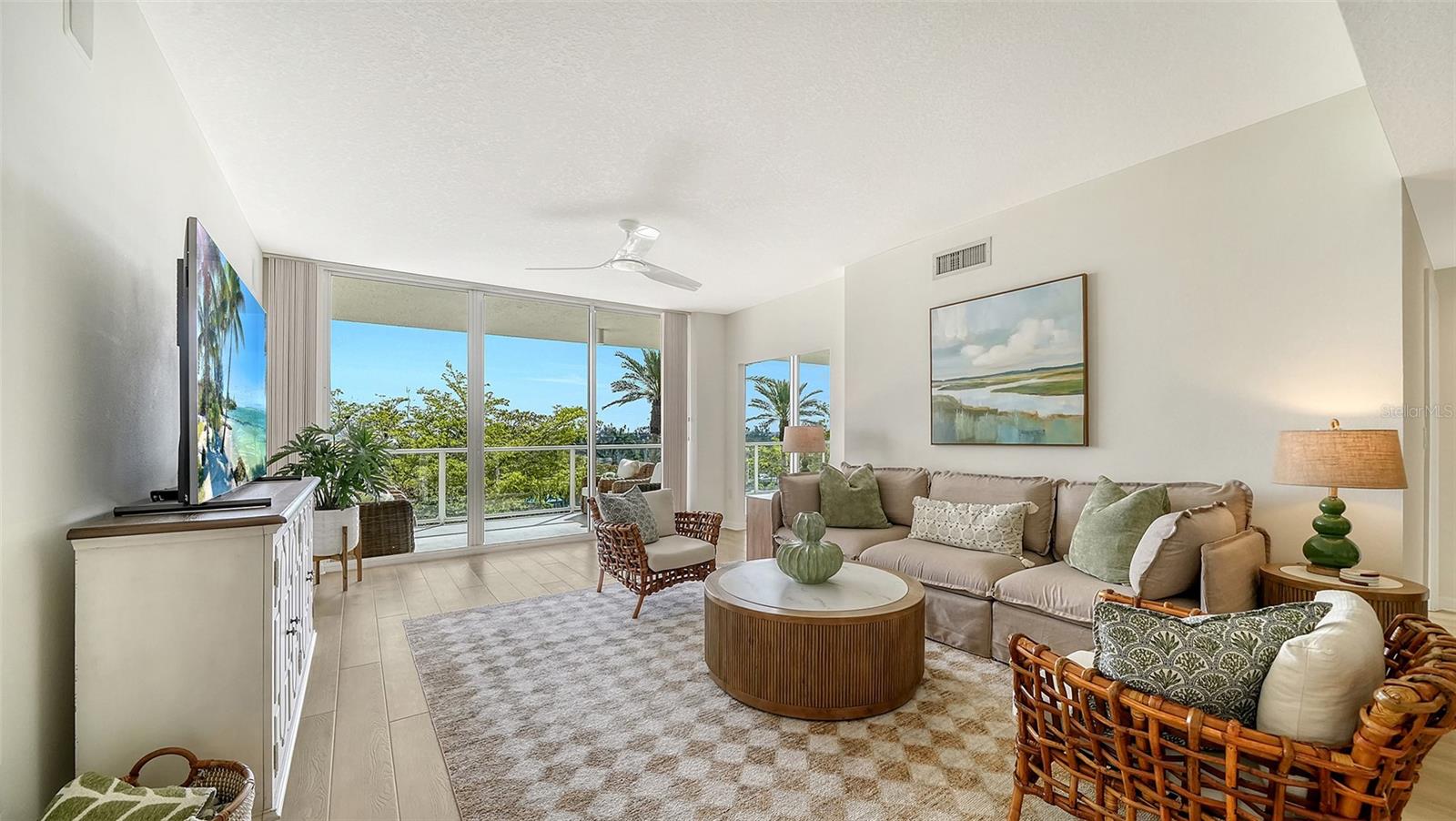 1800 BENJAMIN FRANKLIN DR #B308, SARASOTA, FL — photo 5