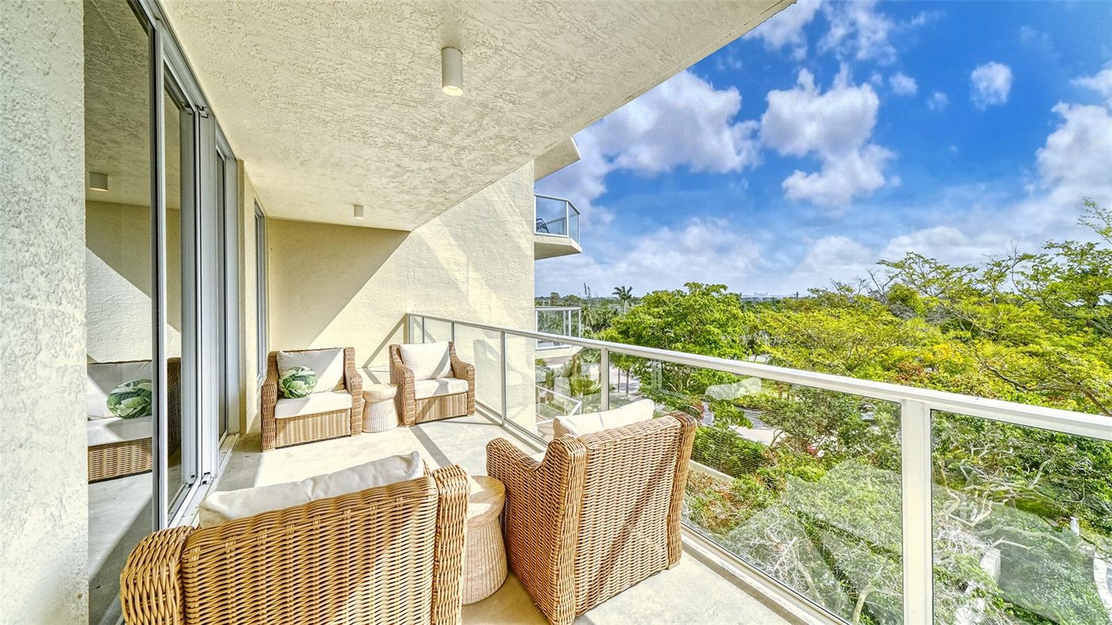 1800 BENJAMIN FRANKLIN DR #B308, SARASOTA, FL — photo 11