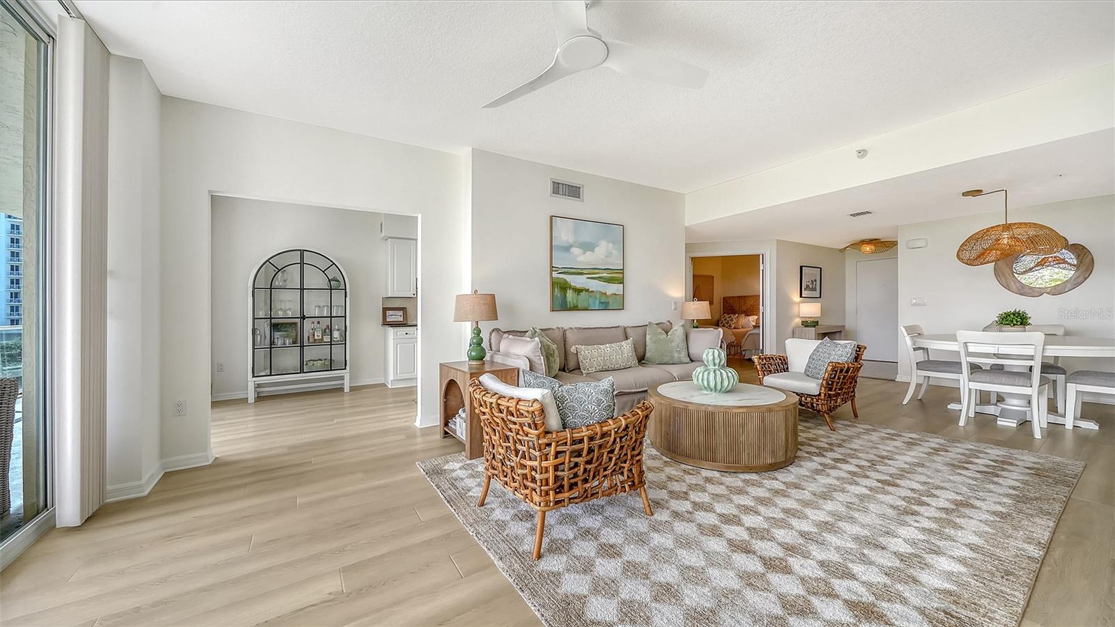 1800 BENJAMIN FRANKLIN DR #B308, SARASOTA, FL — photo 17