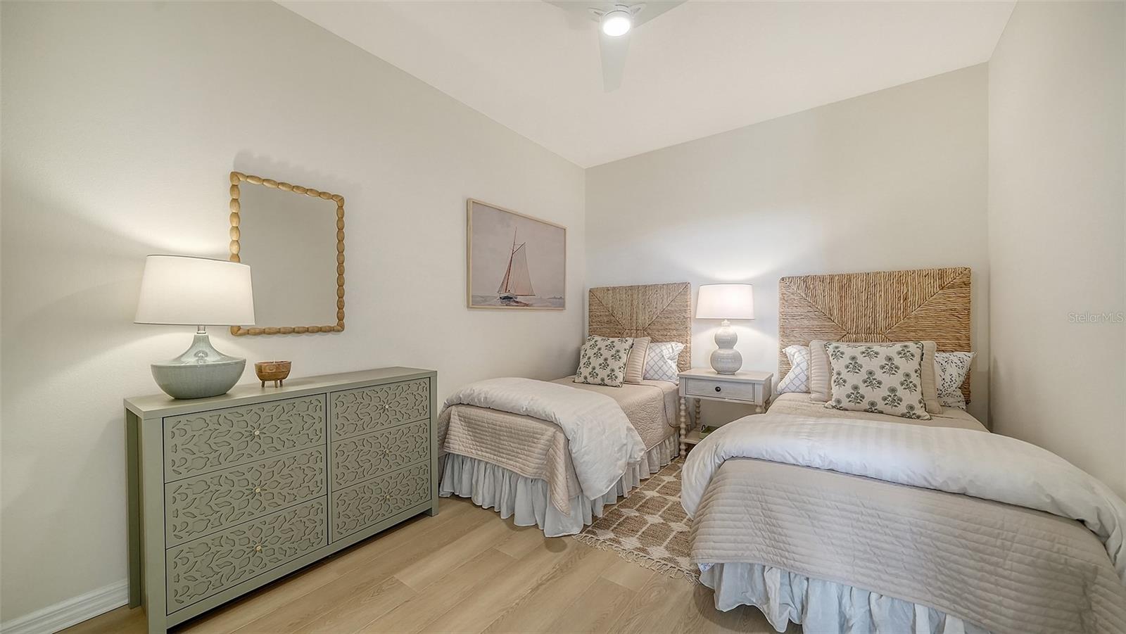 1800 BENJAMIN FRANKLIN DR #B308, SARASOTA, FL — photo 28