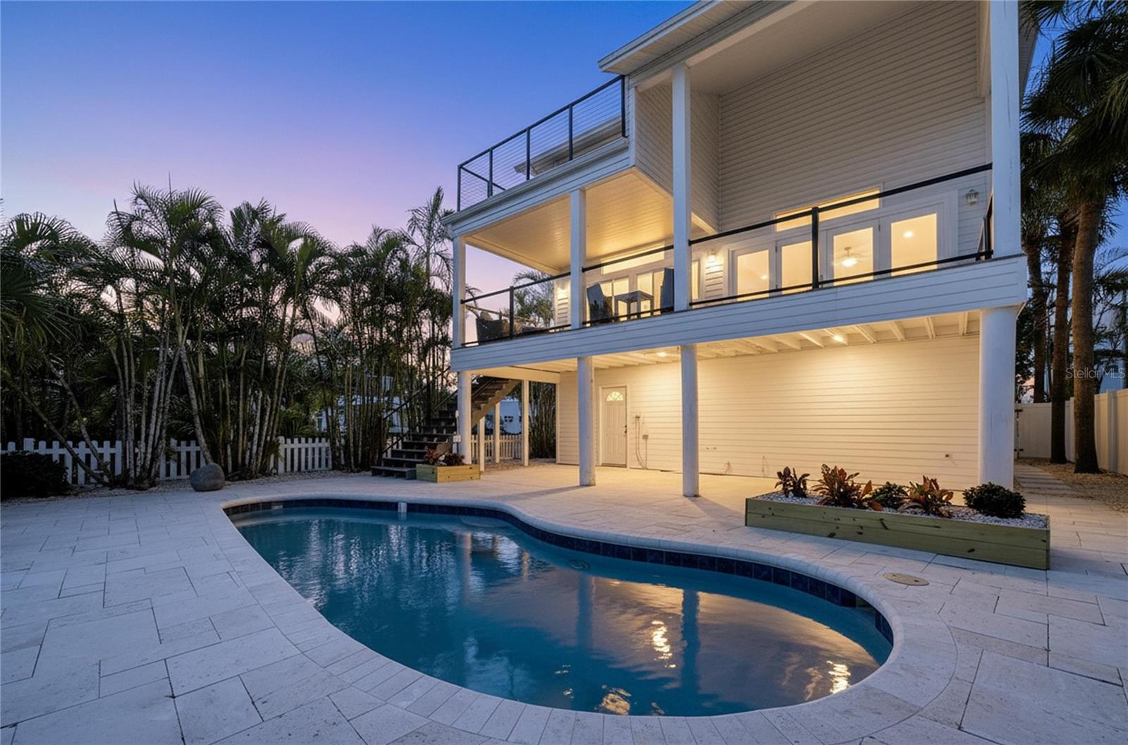 8485 BLIND PASS DR, TREASURE ISLAND, FL — photo 40
