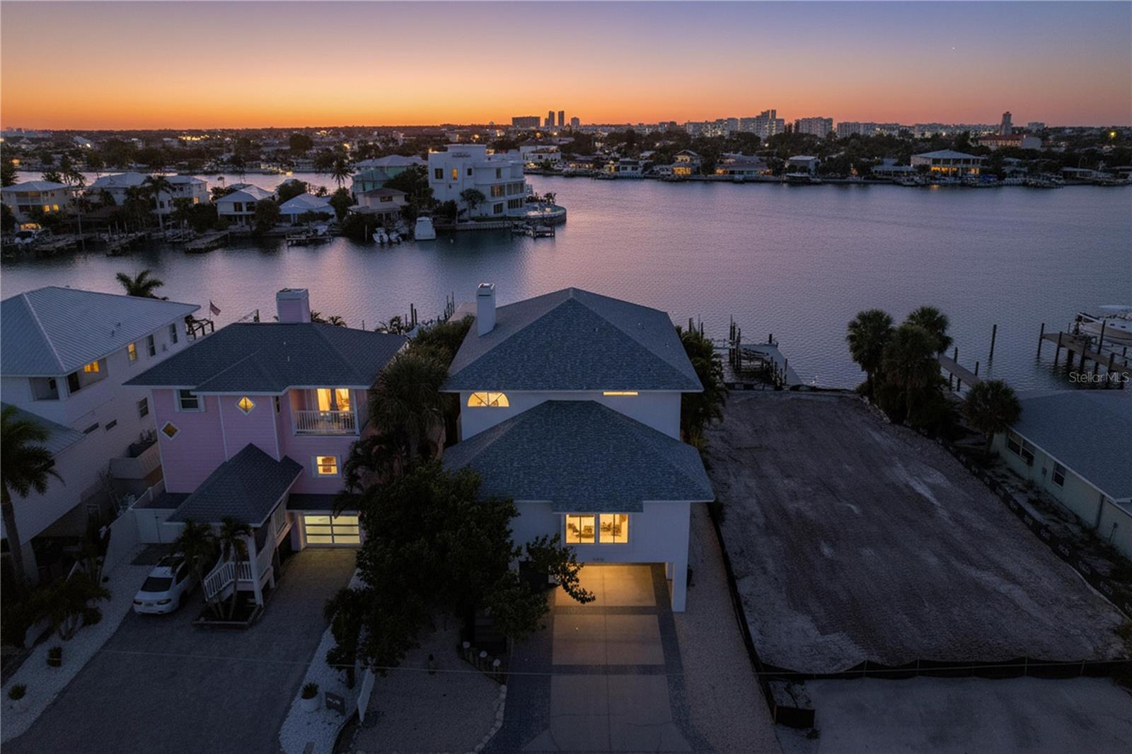 8485 BLIND PASS DR, TREASURE ISLAND, FL — photo 50