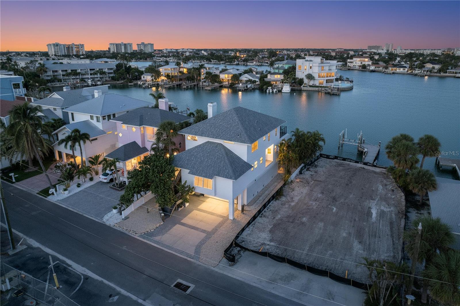 8485 BLIND PASS DR, TREASURE ISLAND, FL — photo 51