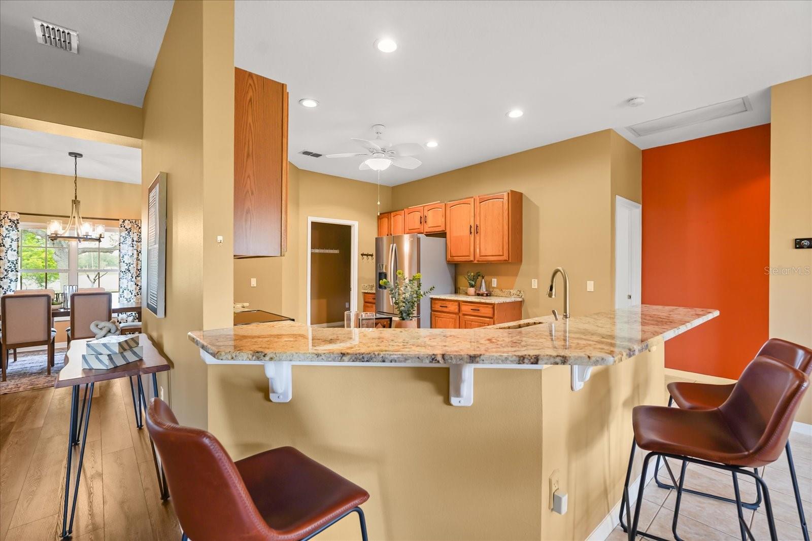 244 LARGO DR, KISSIMMEE, FL — photo 12