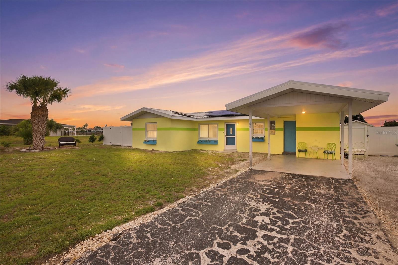 165 W TARPON BLVD NW, PORT CHARLOTTE, FL