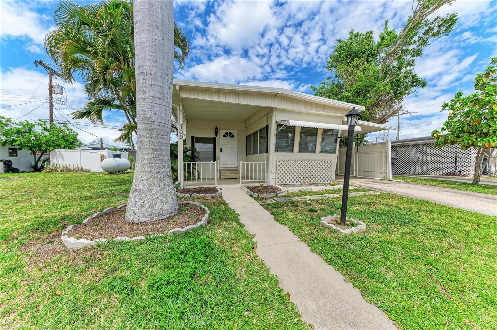709 50TH AVENUE TER W, BRADENTON, FL