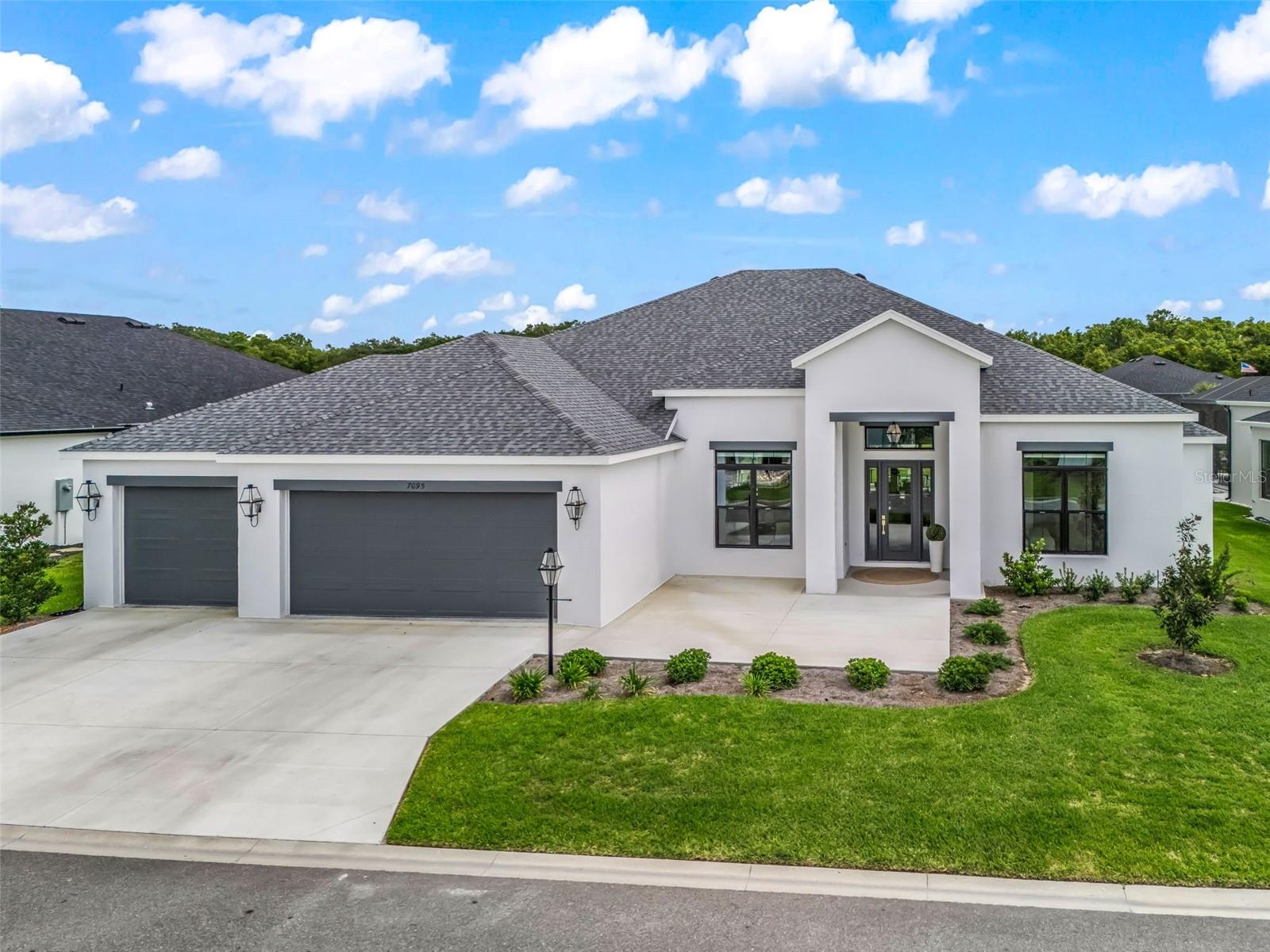 7095 JENNINGS CT, THE VILLAGES, FL — photo 11