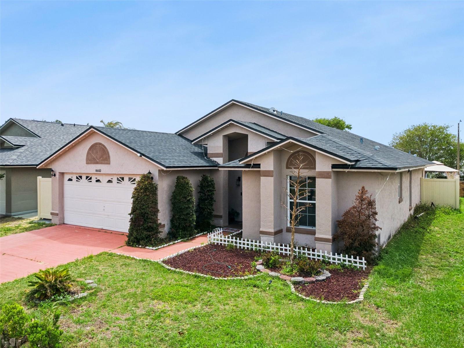 8602 WELLINGTON LOOP, KISSIMMEE, FL — photo 4