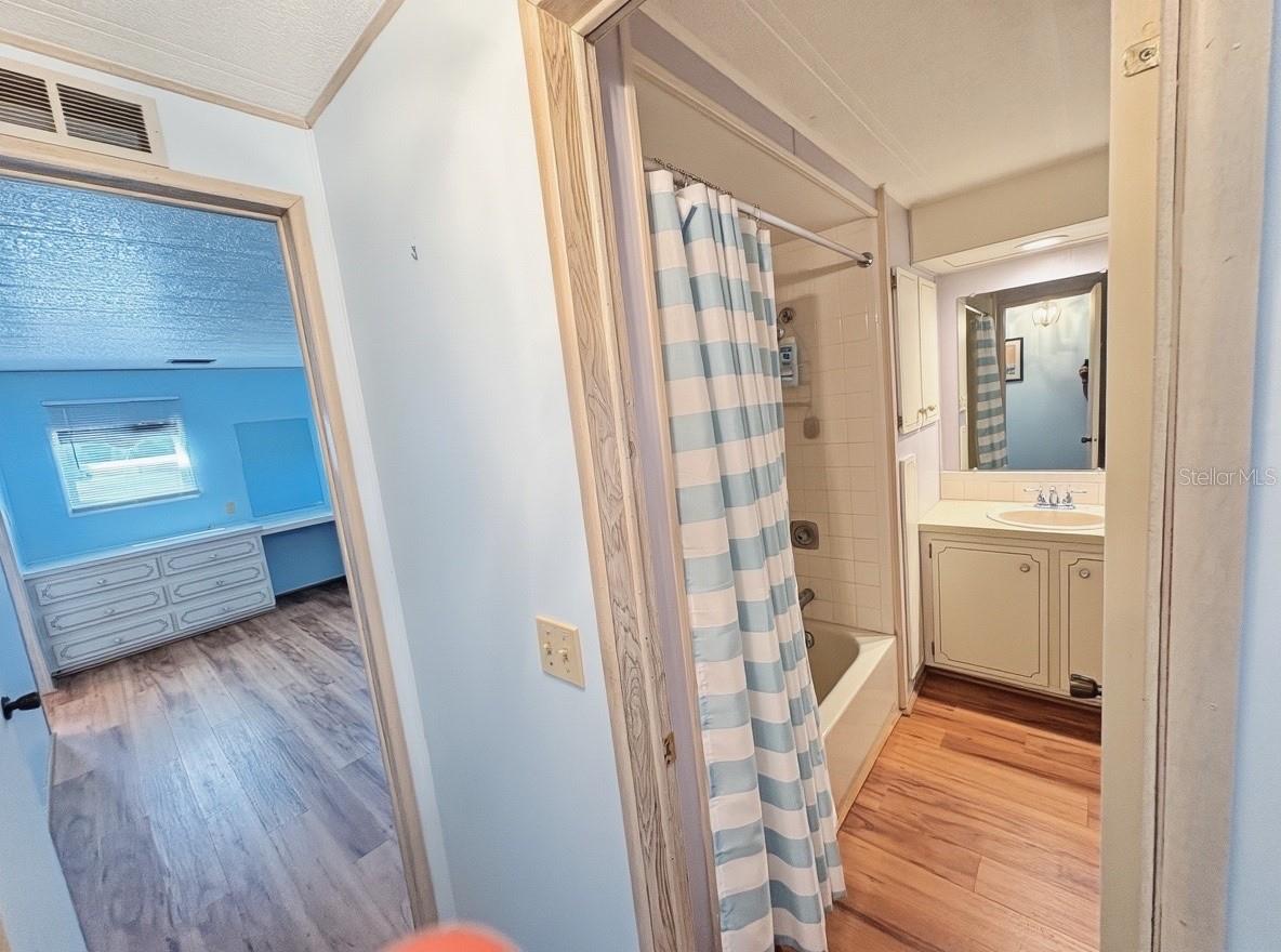 22 S BOBWHITE RD, WILDWOOD, FL — photo 20