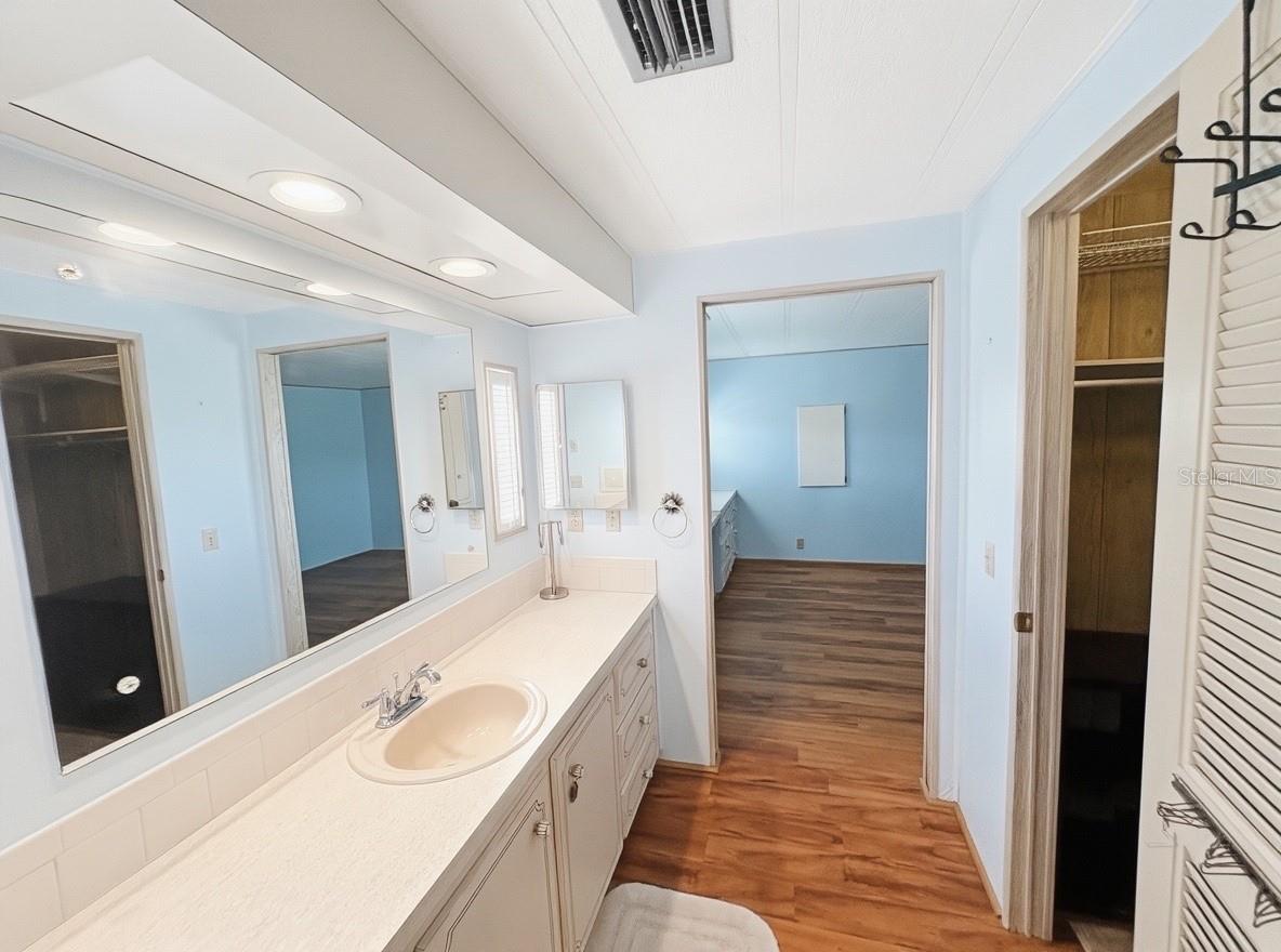 22 S BOBWHITE RD, WILDWOOD, FL — photo 29