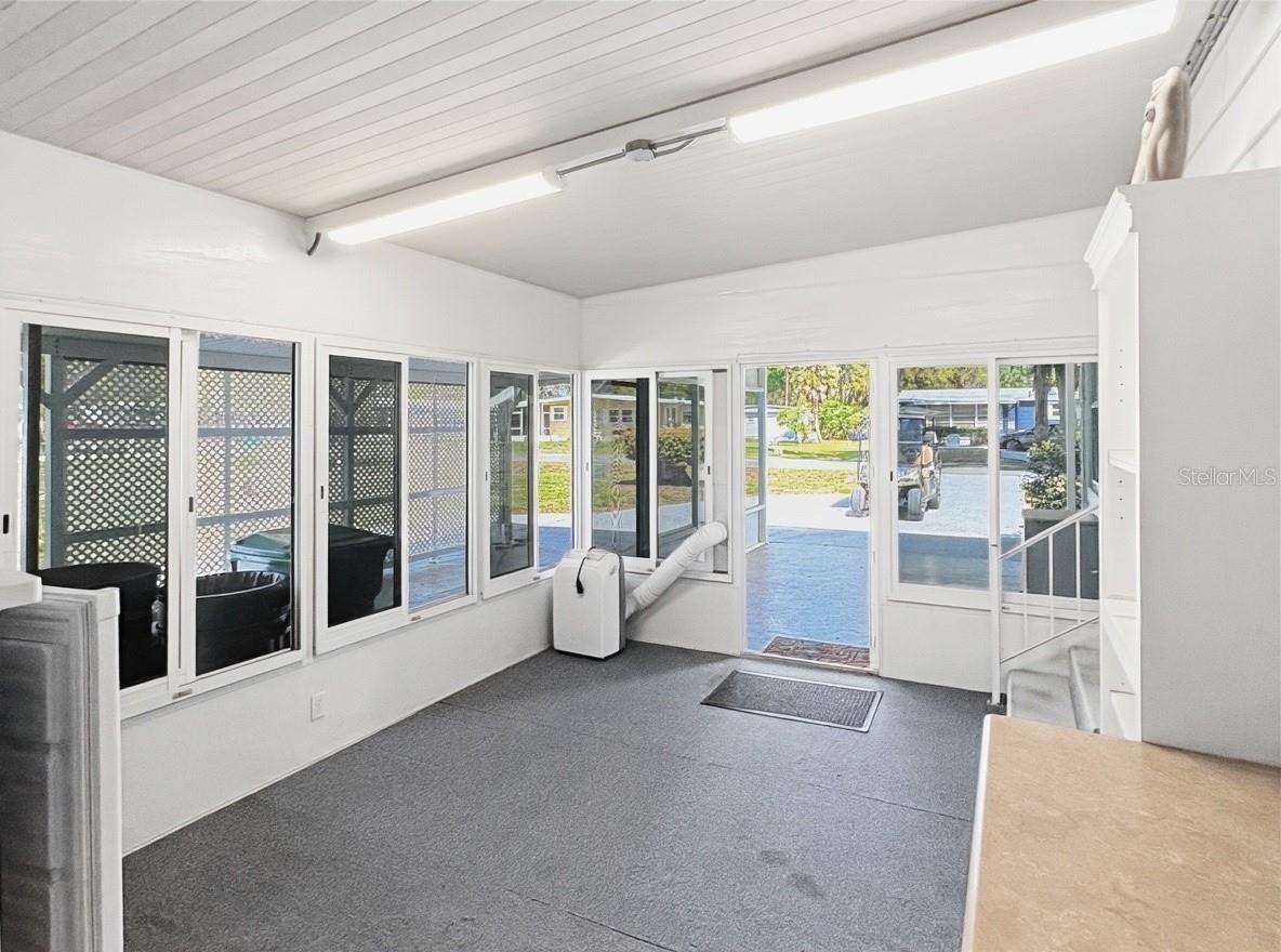 22 S BOBWHITE RD, WILDWOOD, FL — photo 33