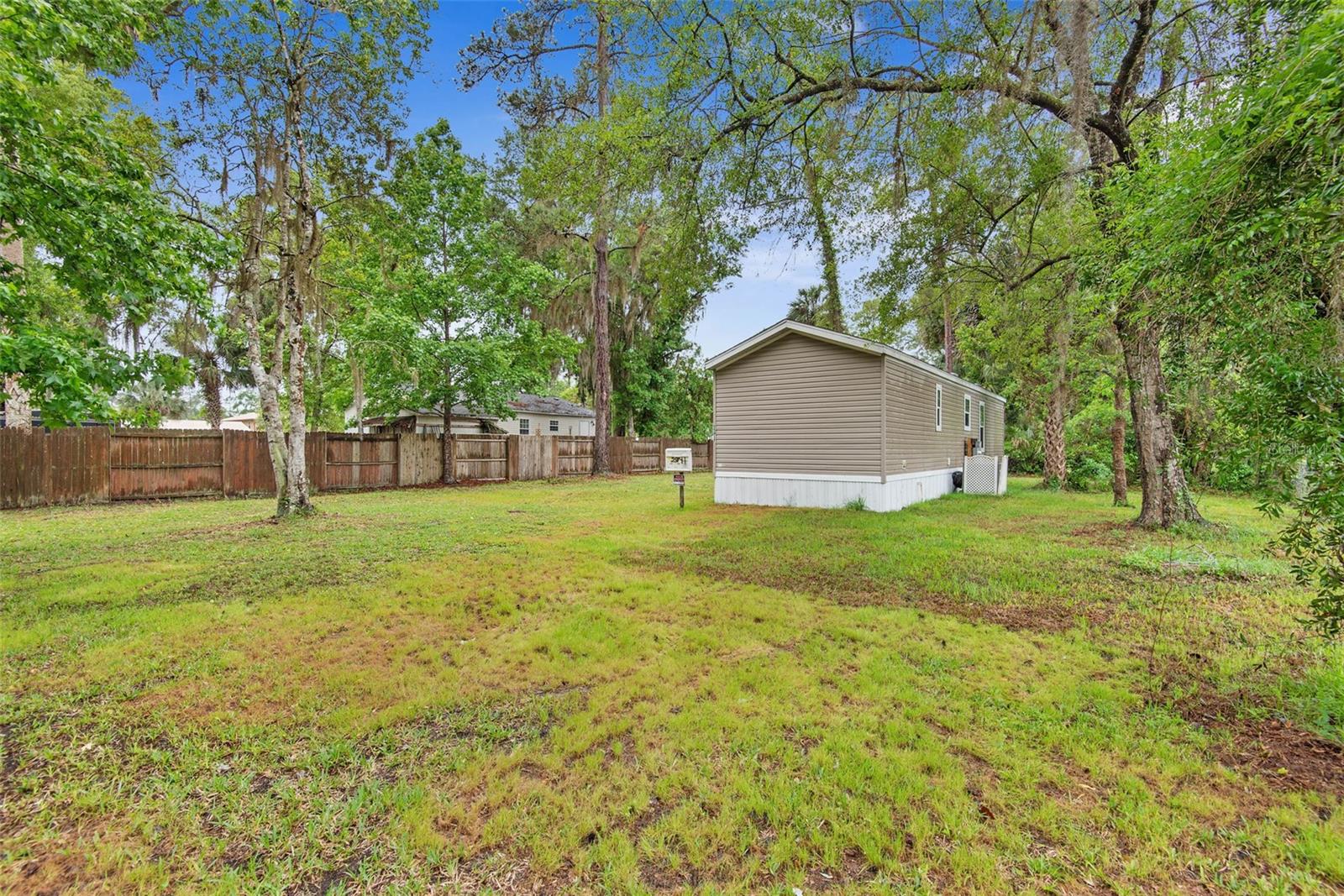 55917 CABBAGE RD, ASTOR, FL — photo 8