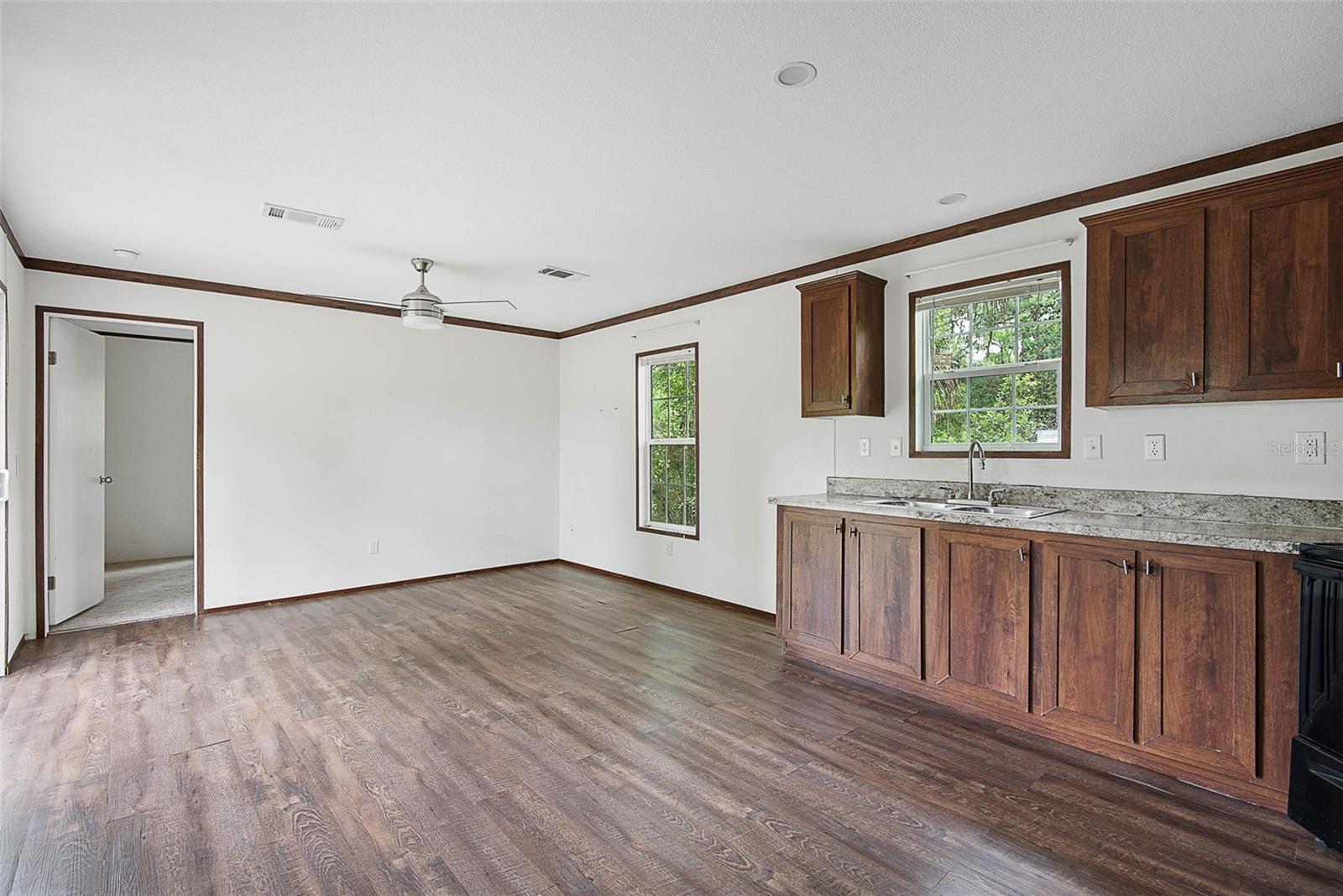 55917 CABBAGE RD, ASTOR, FL — photo 10