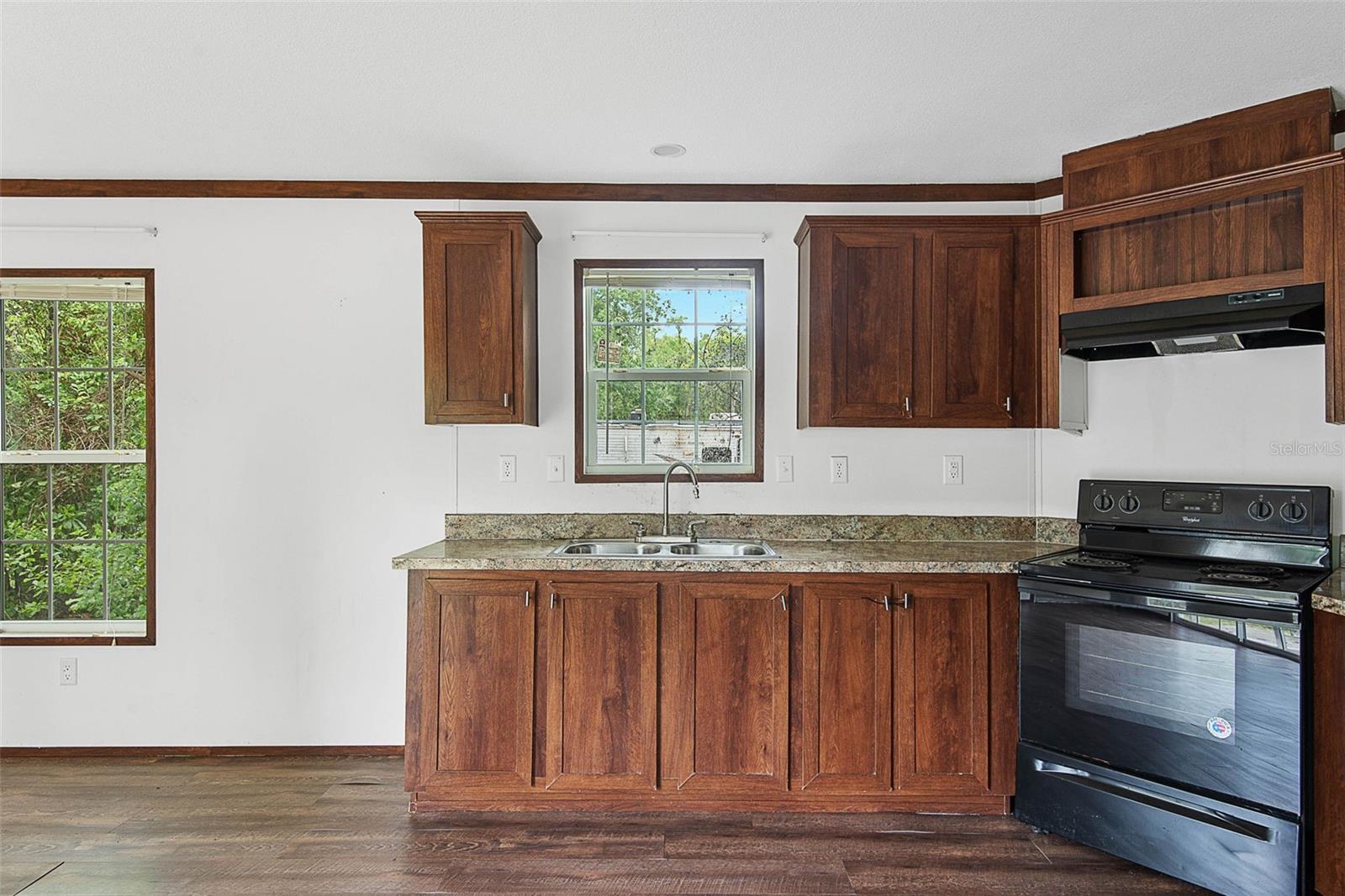 55917 CABBAGE RD, ASTOR, FL — photo 11