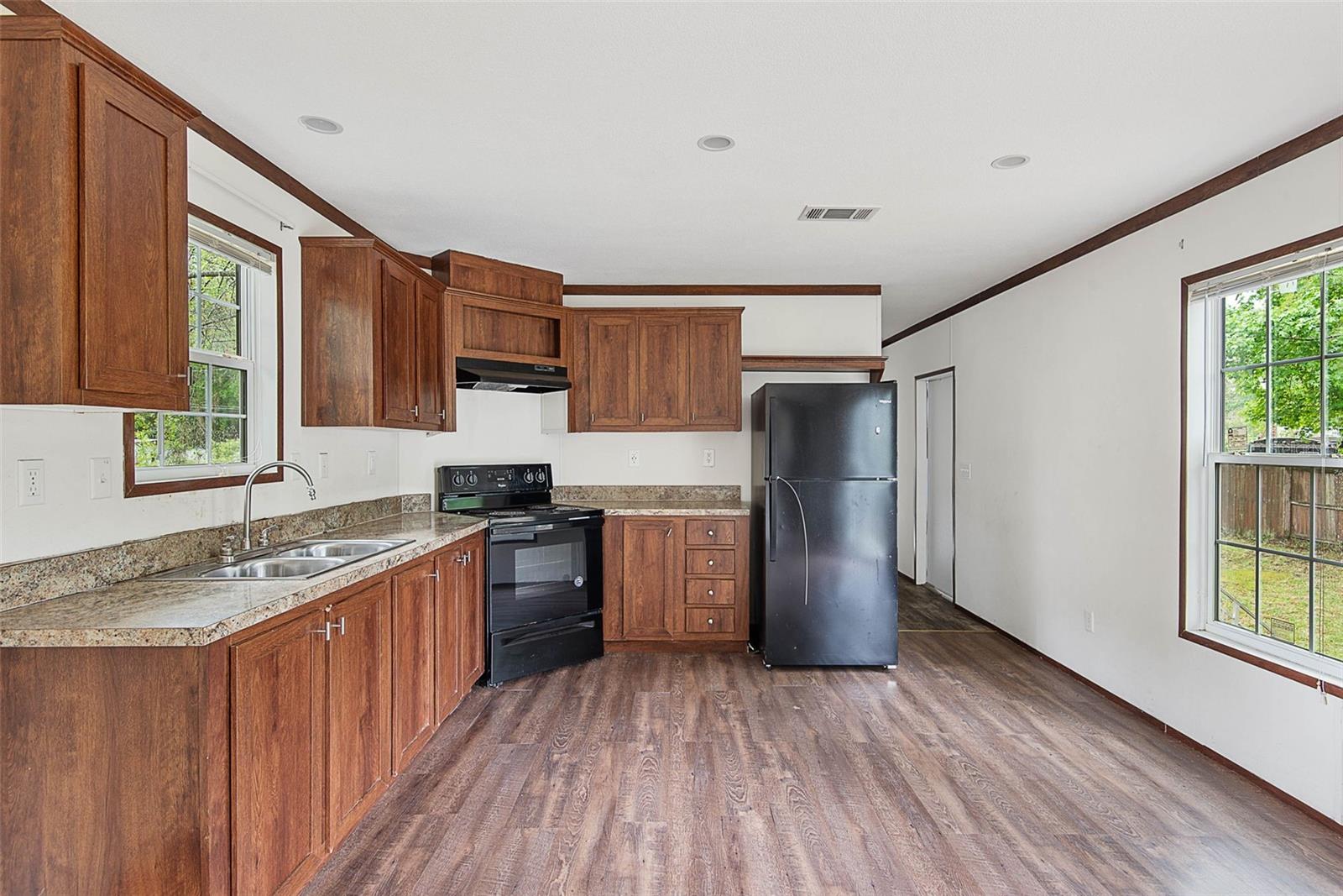 55917 CABBAGE RD, ASTOR, FL — photo 15
