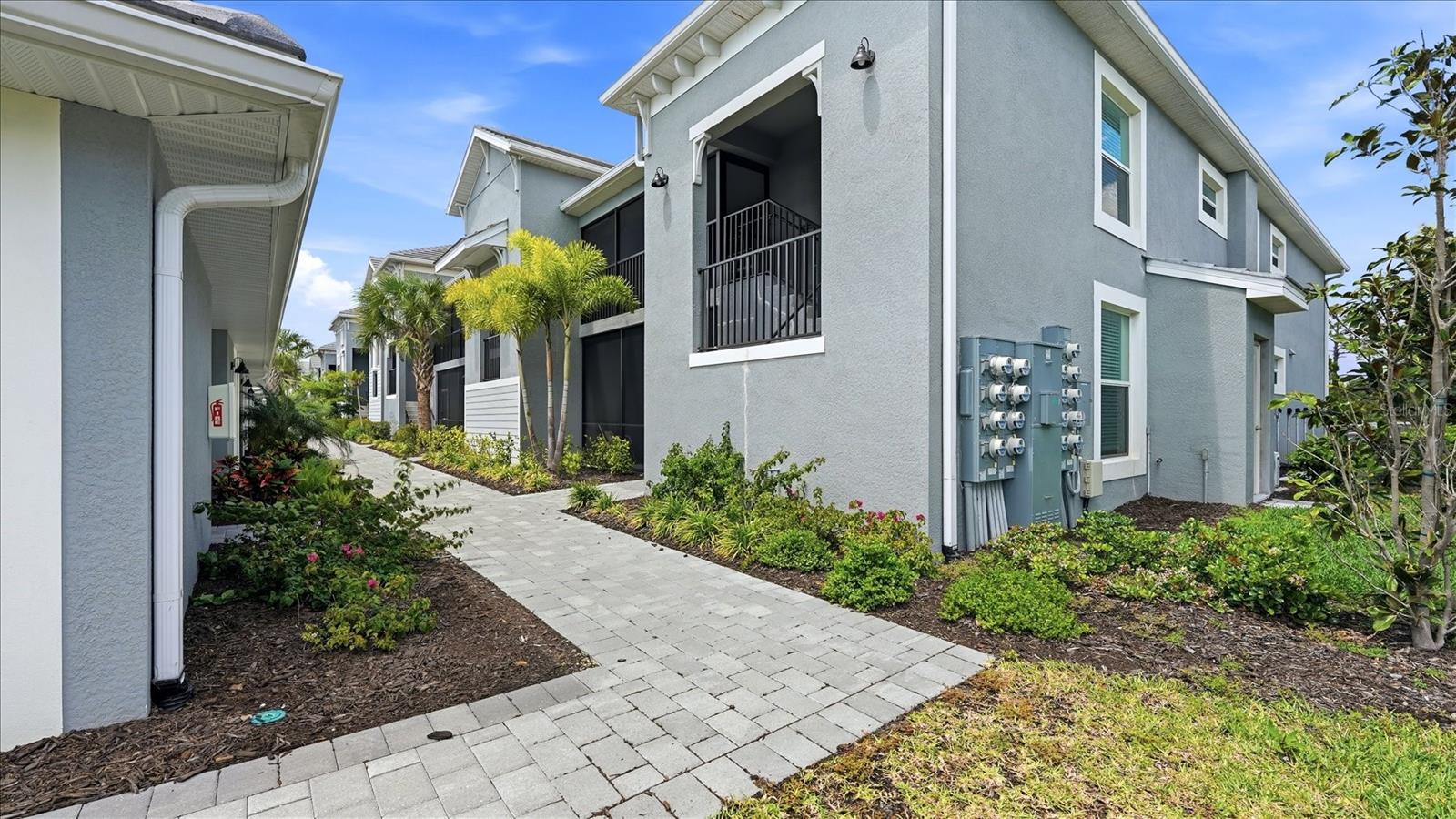 17475 OPAL SAND DR #208, VENICE, FL