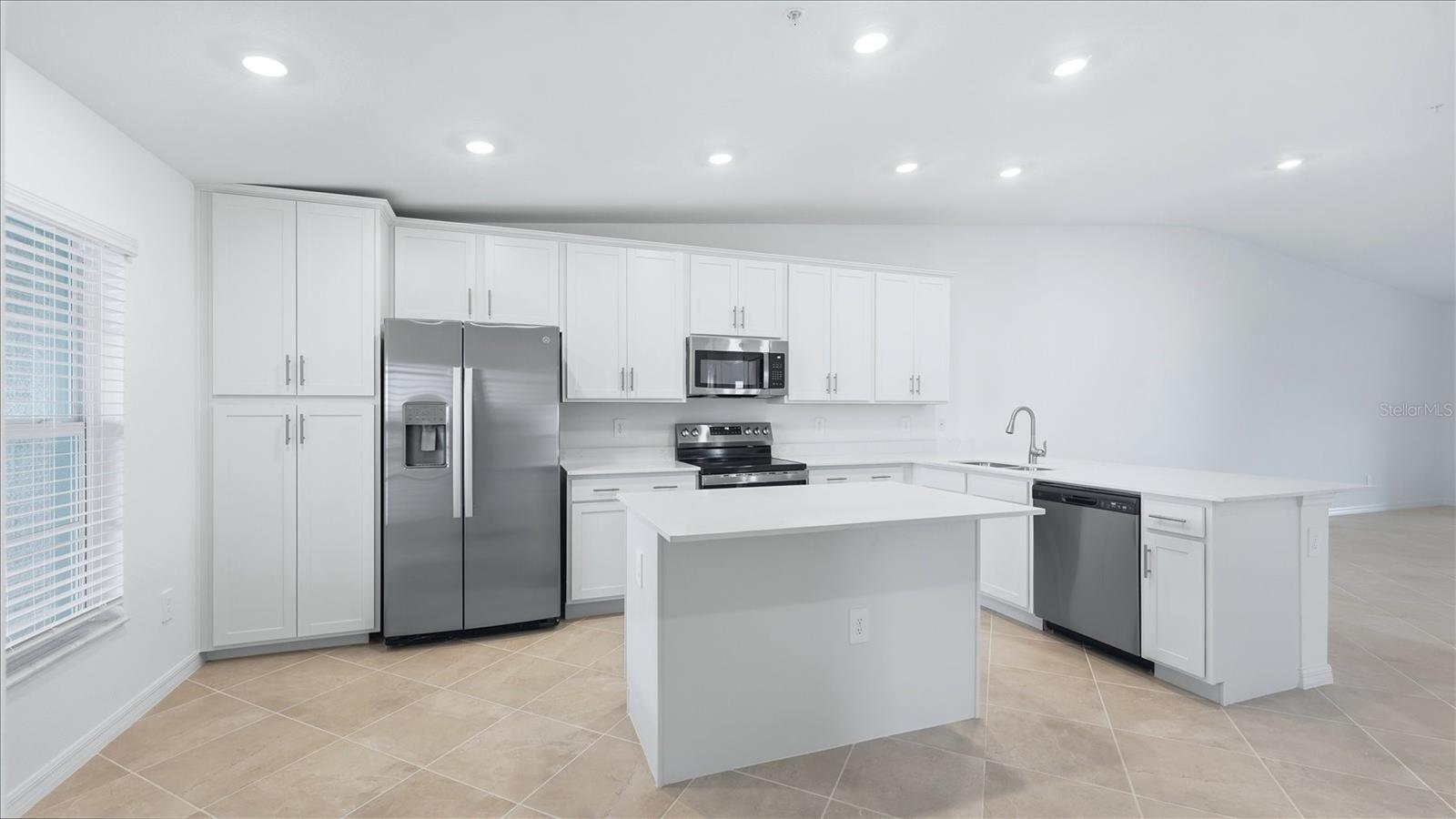 17475 OPAL SAND DR #208, VENICE, FL — photo 11