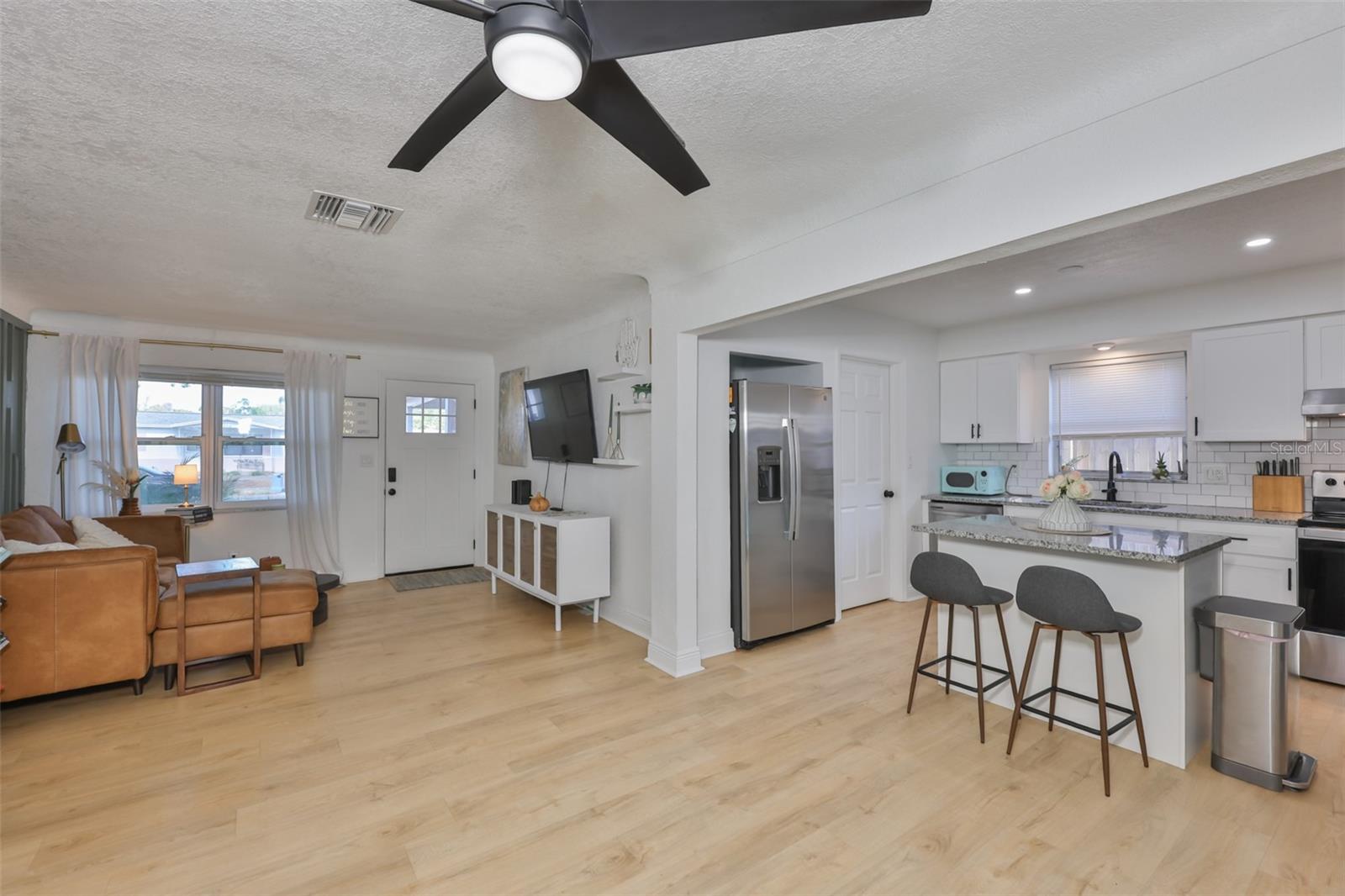 8391 59TH LN N, PINELLAS PARK, FL — photo 2