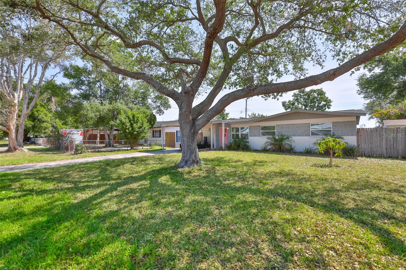 8391 59TH LN N, PINELLAS PARK, FL — photo 31