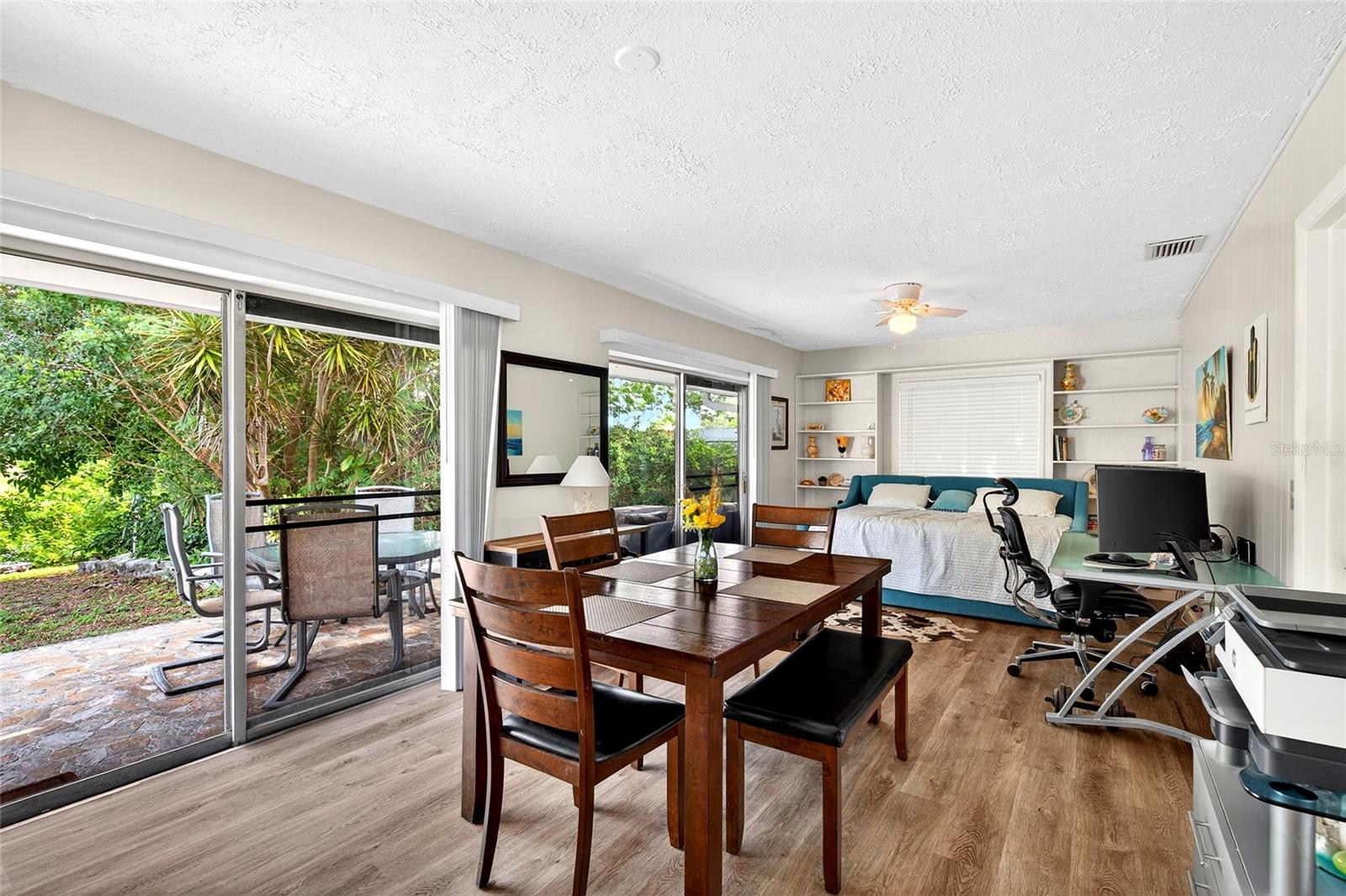 1565 S EVERGREEN AVE, CLEARWATER, FL — photo 3