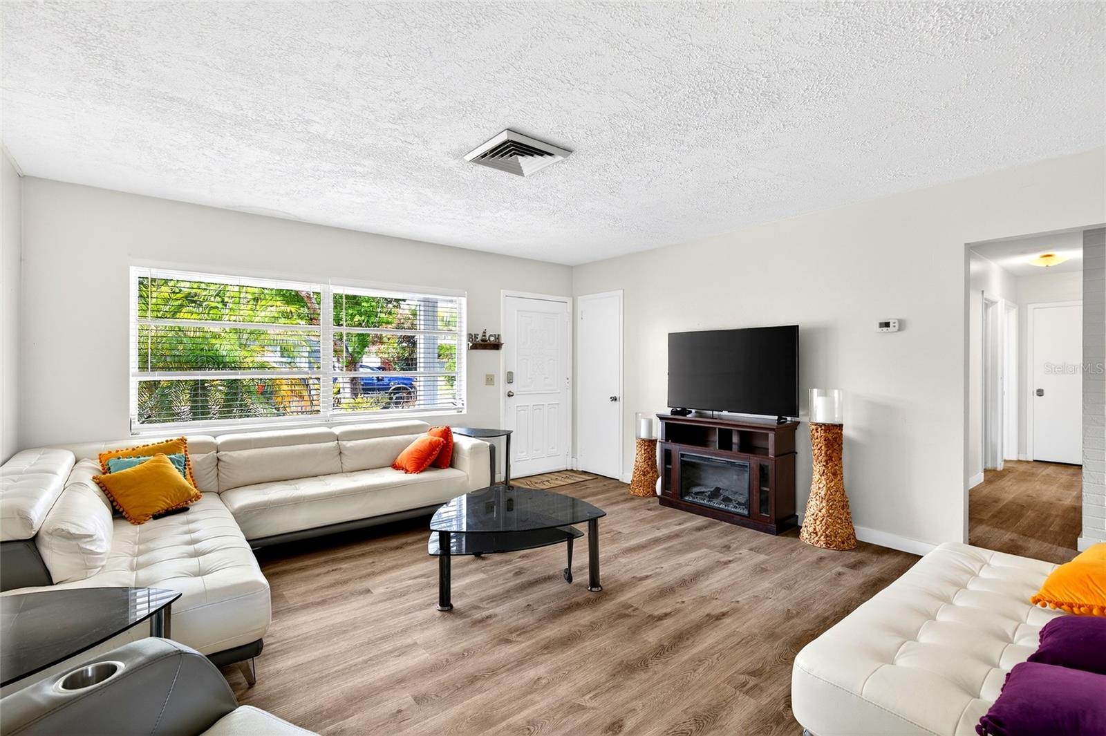 1565 S EVERGREEN AVE, CLEARWATER, FL — photo 5