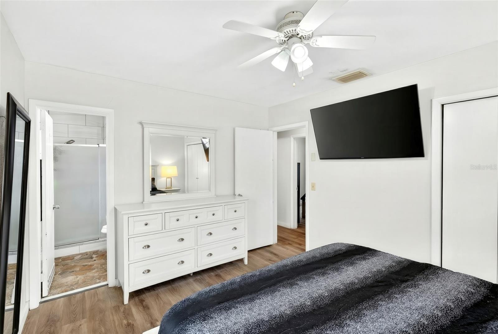 1565 S EVERGREEN AVE, CLEARWATER, FL — photo 11