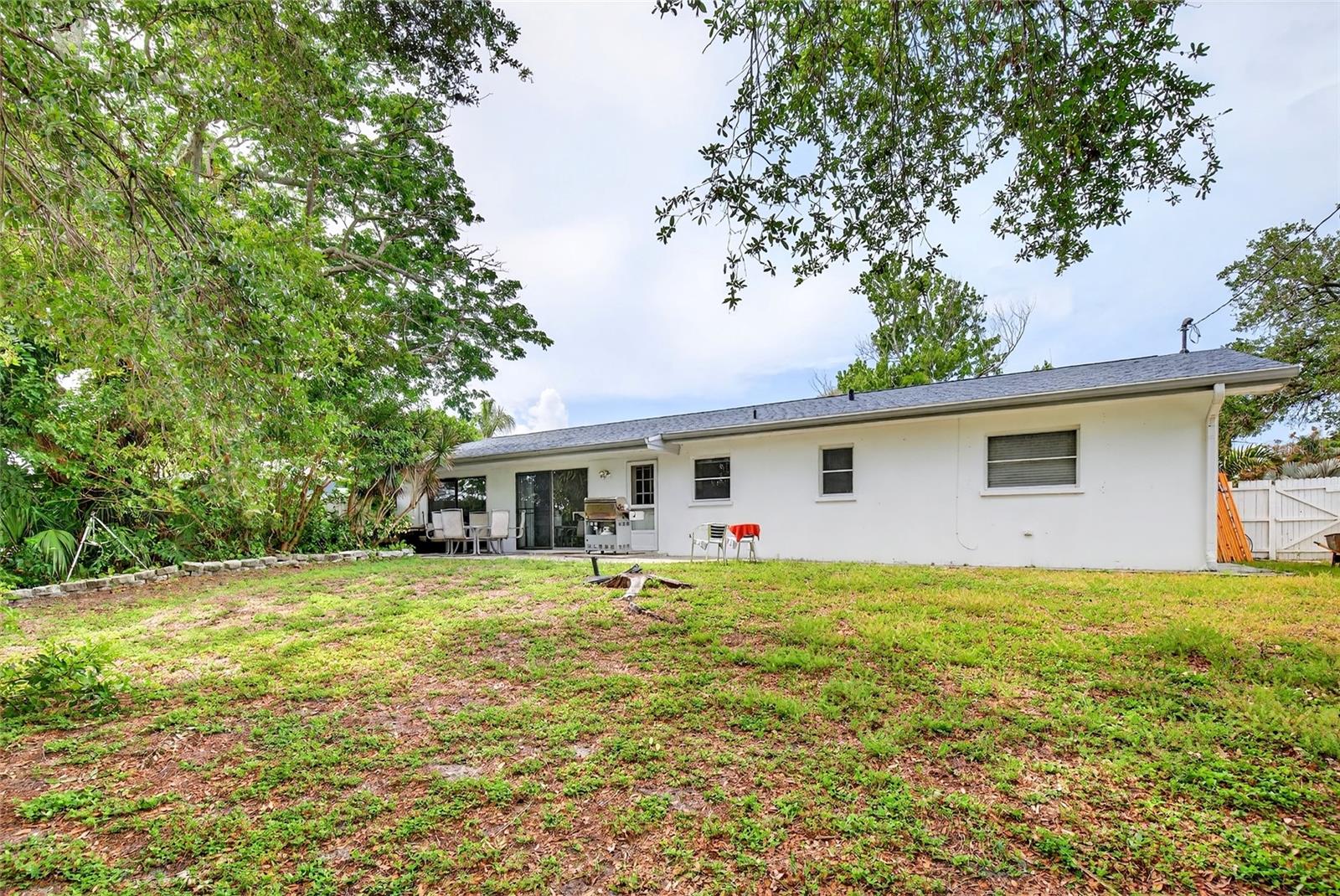1565 S EVERGREEN AVE, CLEARWATER, FL — photo 18