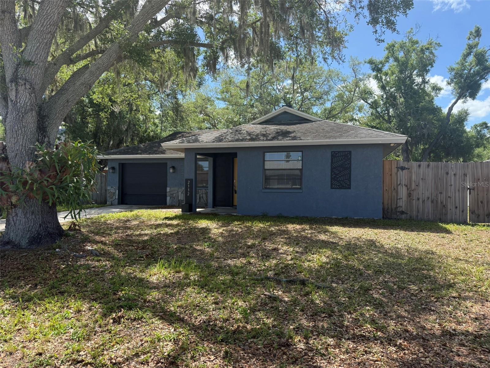 2332 SEWARD DR, SARASOTA, FL — photo 2