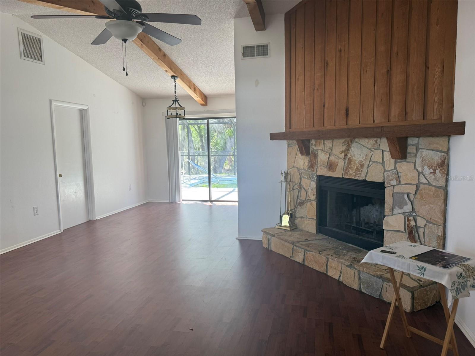 2332 SEWARD DR, SARASOTA, FL — photo 3