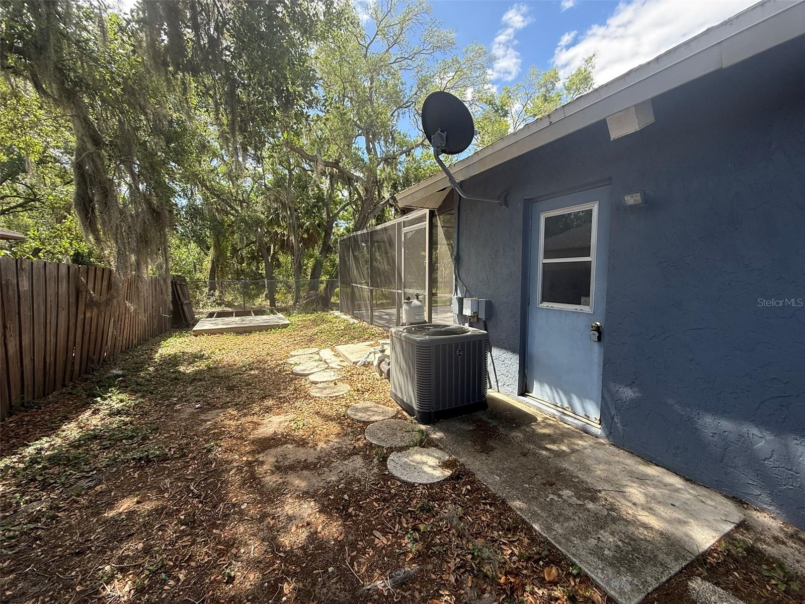 2332 SEWARD DR, SARASOTA, FL — photo 34