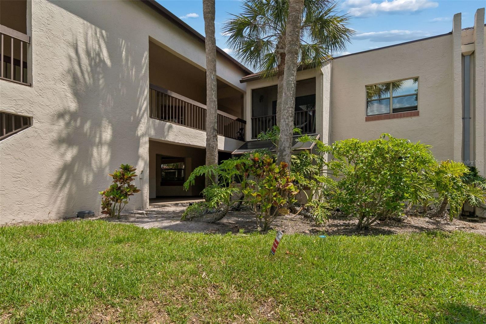 2971 ESTANCIA BLVD #313, CLEARWATER, FL