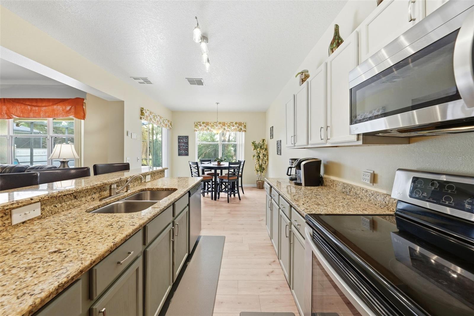 133 BAY LEAF LN, DAVENPORT, FL — photo 16