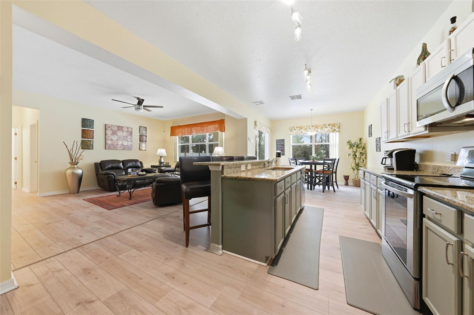 133 BAY LEAF LN, DAVENPORT, FL — photo 18
