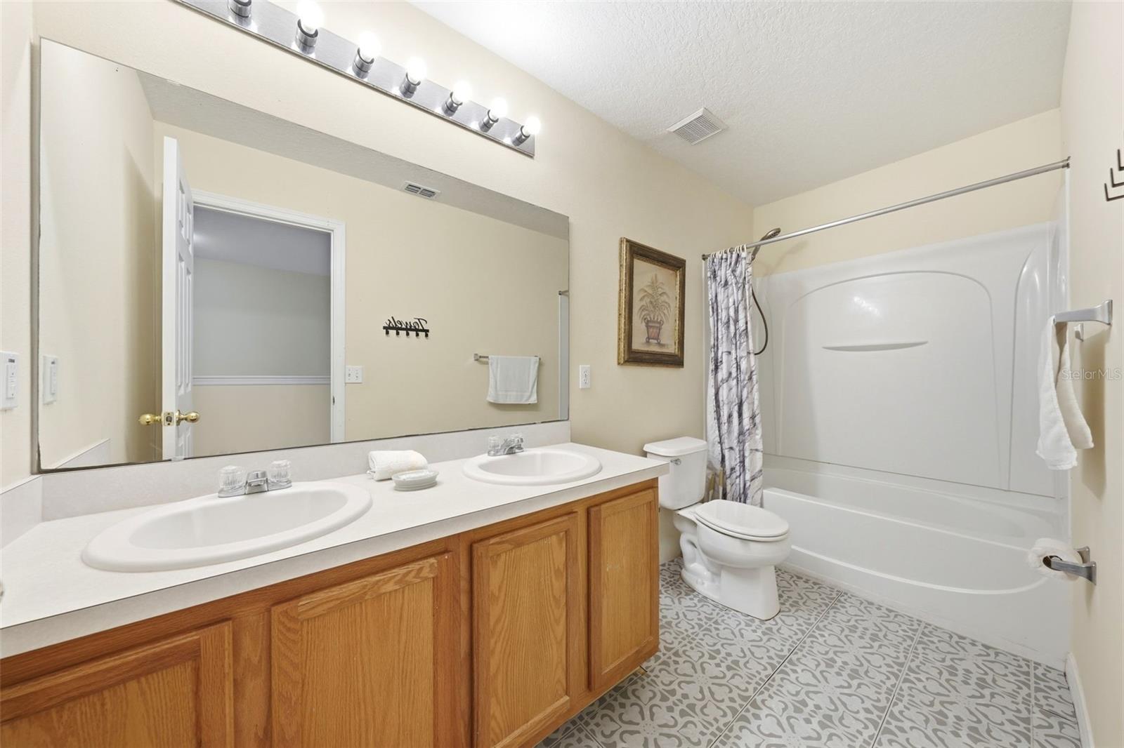 133 BAY LEAF LN, DAVENPORT, FL — photo 40
