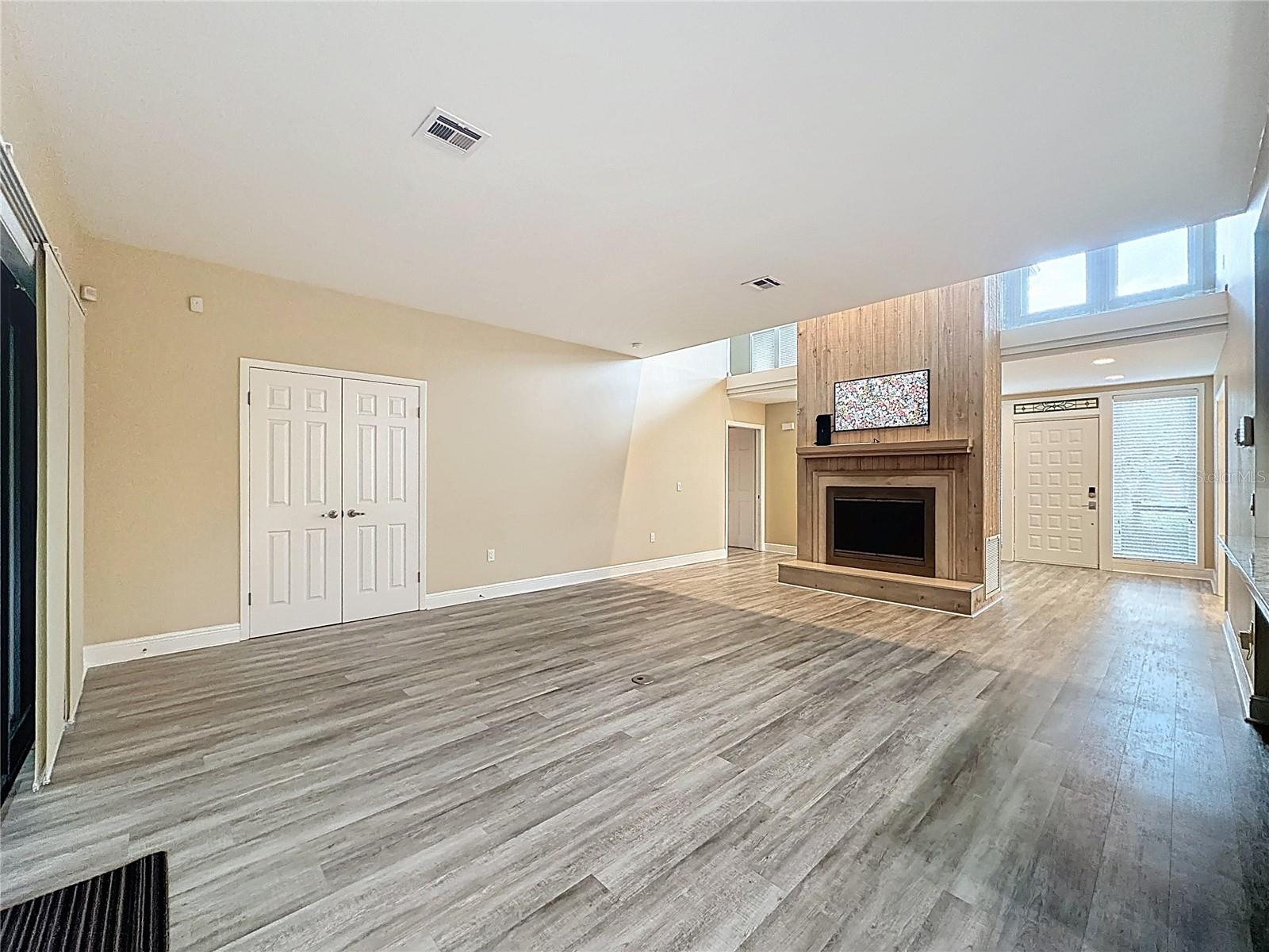 6846 LAKE VIEW DR, YALAHA, FL — photo 12