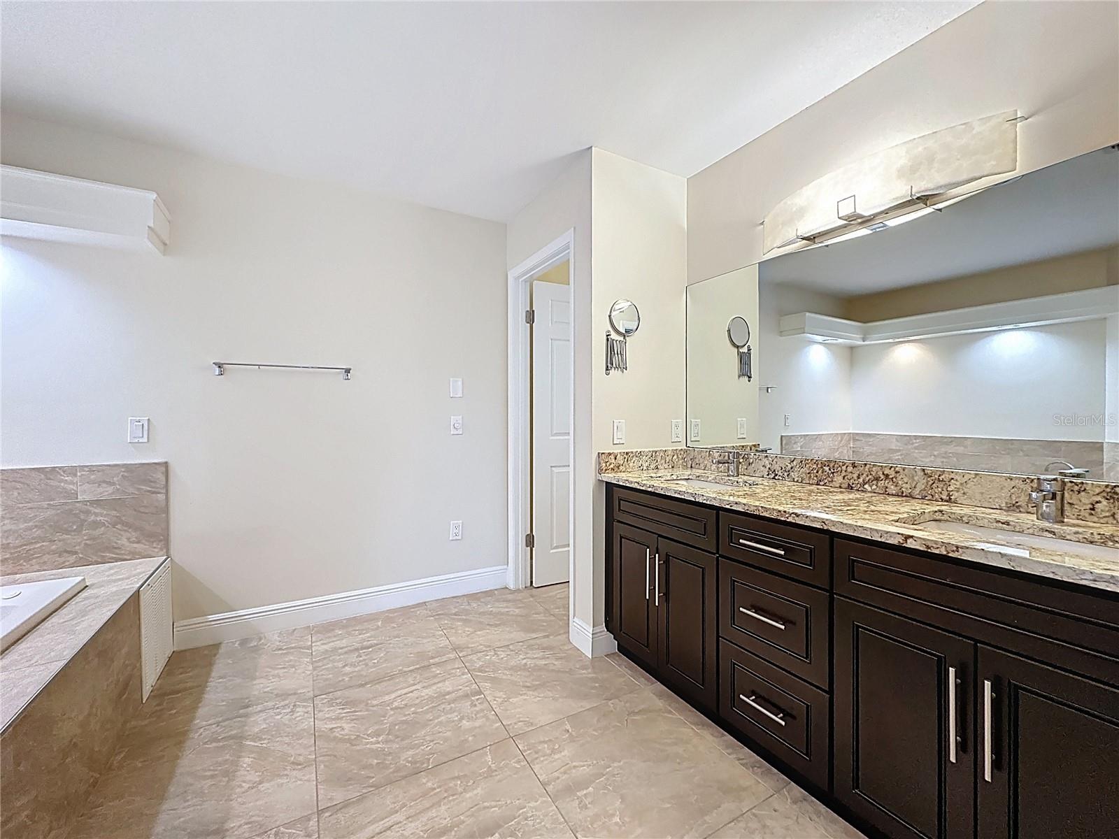 6846 LAKE VIEW DR, YALAHA, FL — photo 55