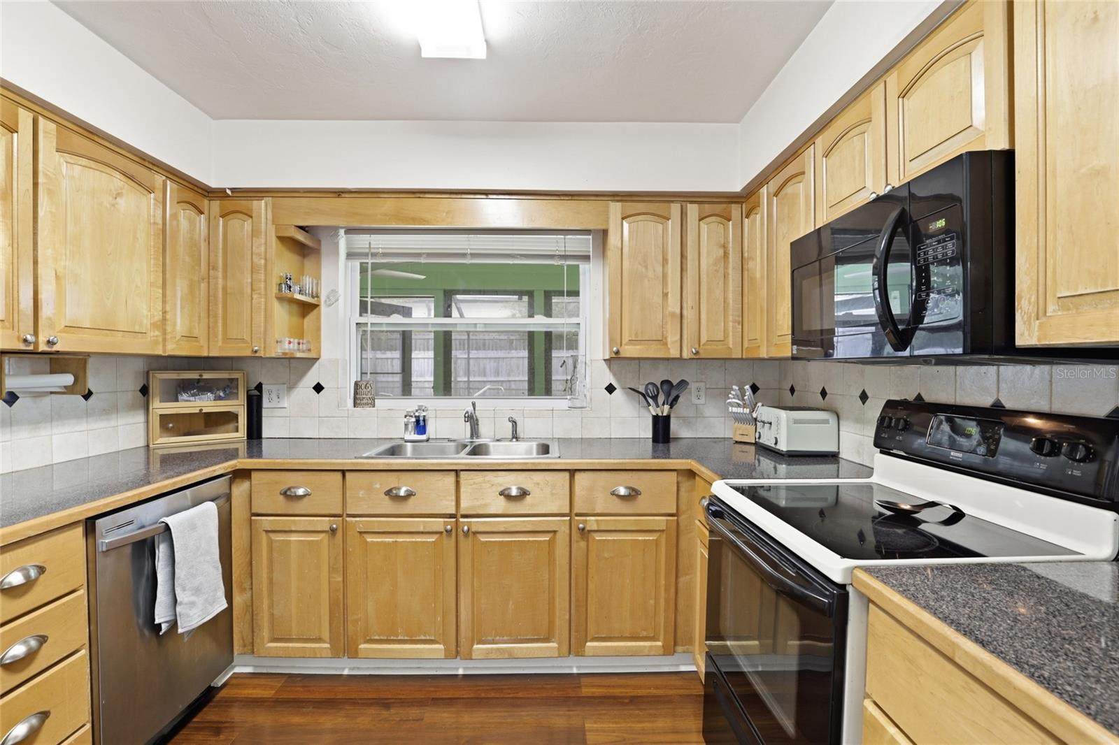 7306 SW 17TH PL, GAINESVILLE, FL — photo 15
