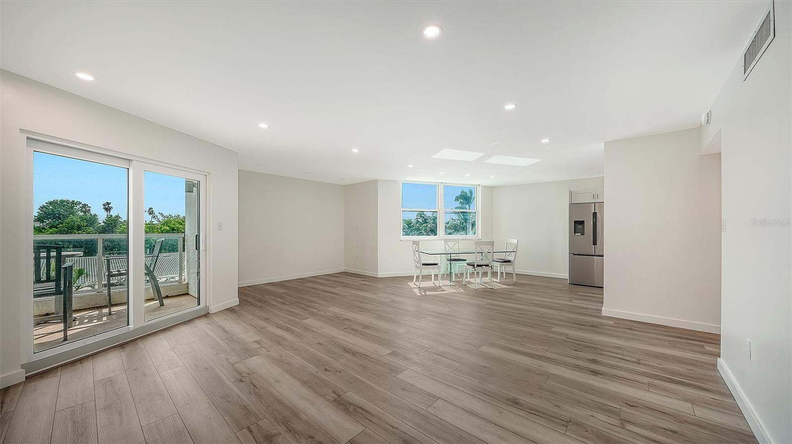 1000 LONGBOAT CLUB RD #304, LONGBOAT KEY, FL — photo 8