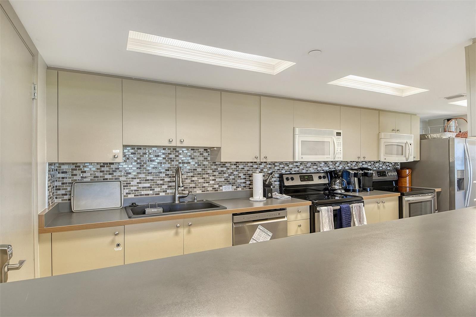 1000 LONGBOAT CLUB RD #304, LONGBOAT KEY, FL — photo 48