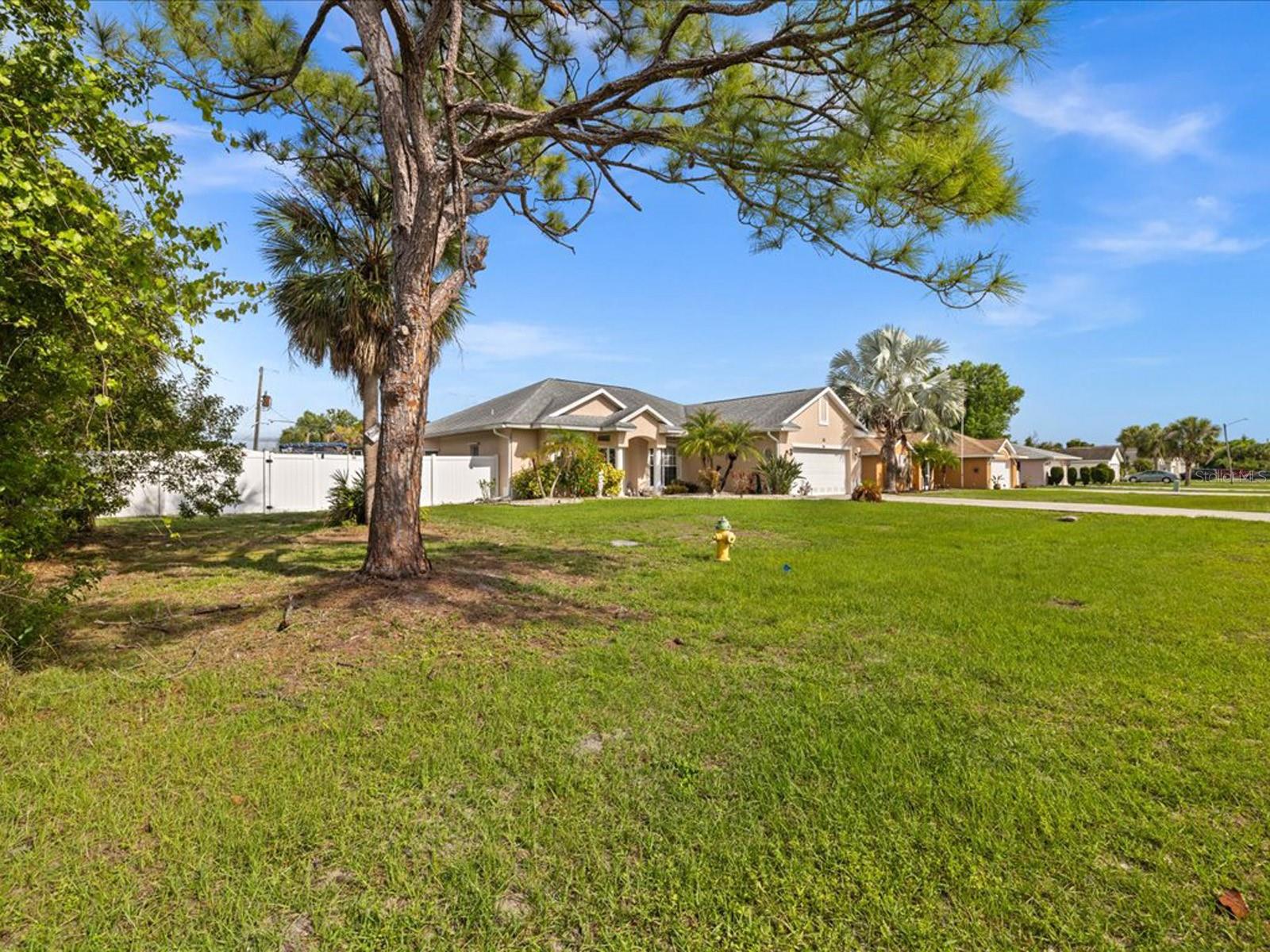 32 ORLANDO BLVD, PORT CHARLOTTE, FL — photo 3