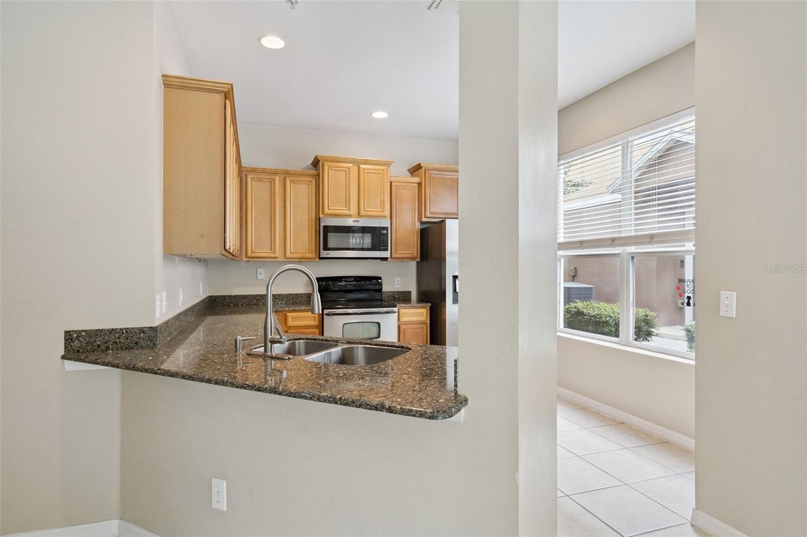 15316 OAK APPLE CT #B, WINTER GARDEN, FL — photo 8