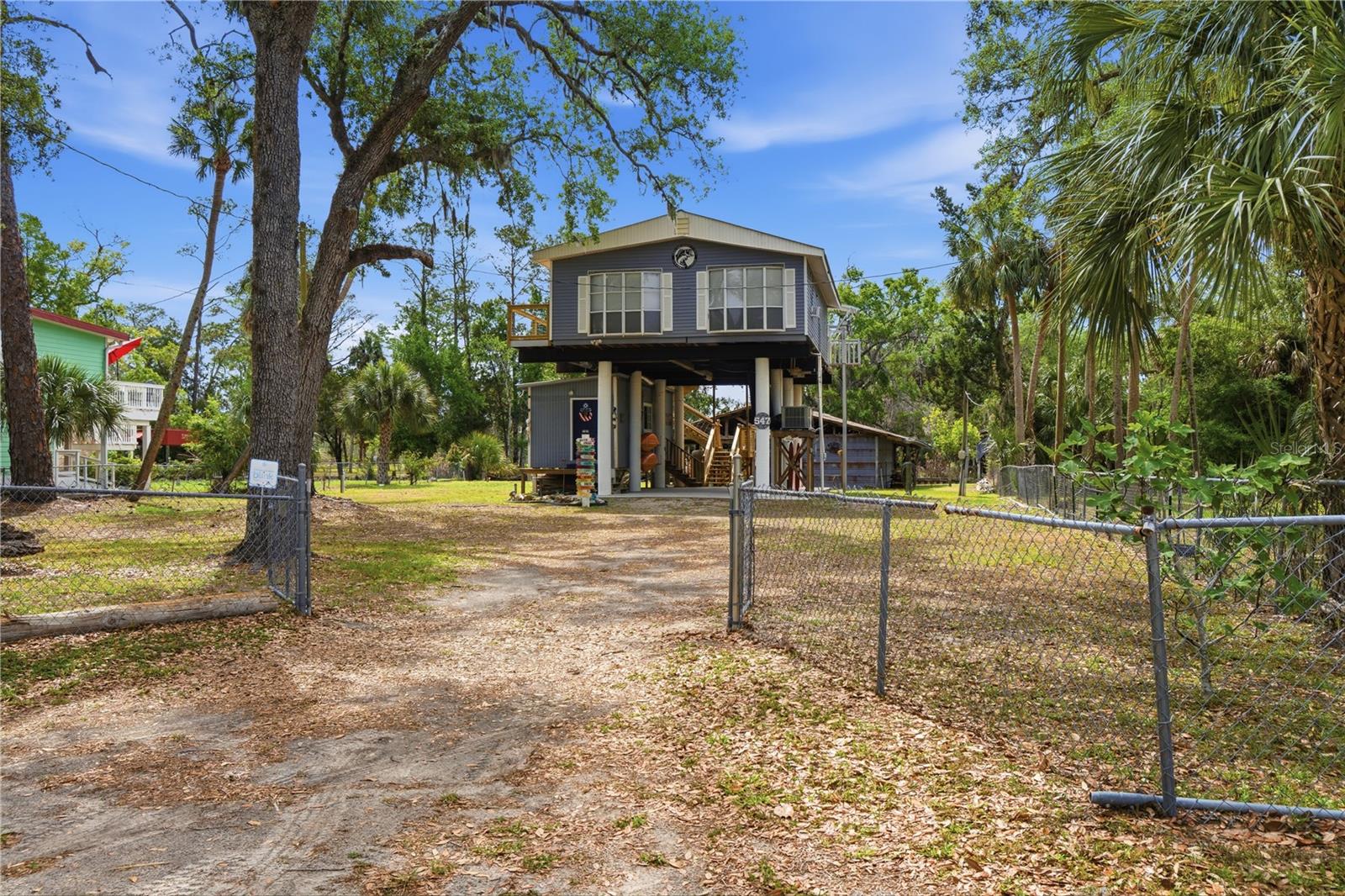 547 SE 205TH ST, SUWANNEE, FL — photo 57