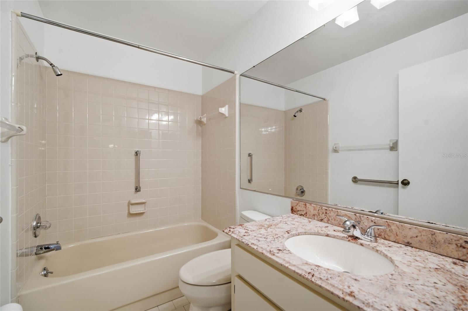 309 KNOTTWOOD CT #309, SUN CITY CENTER, FL — photo 30