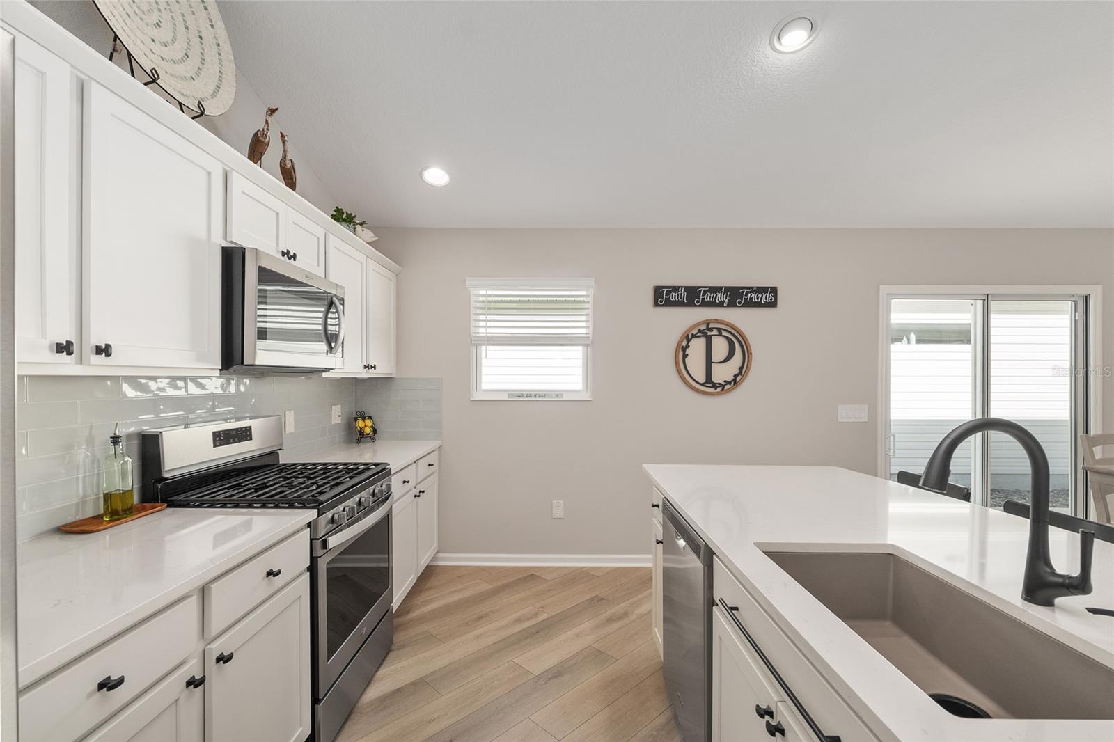 5450 SAMUEL ST, THE VILLAGES, FL — photo 40