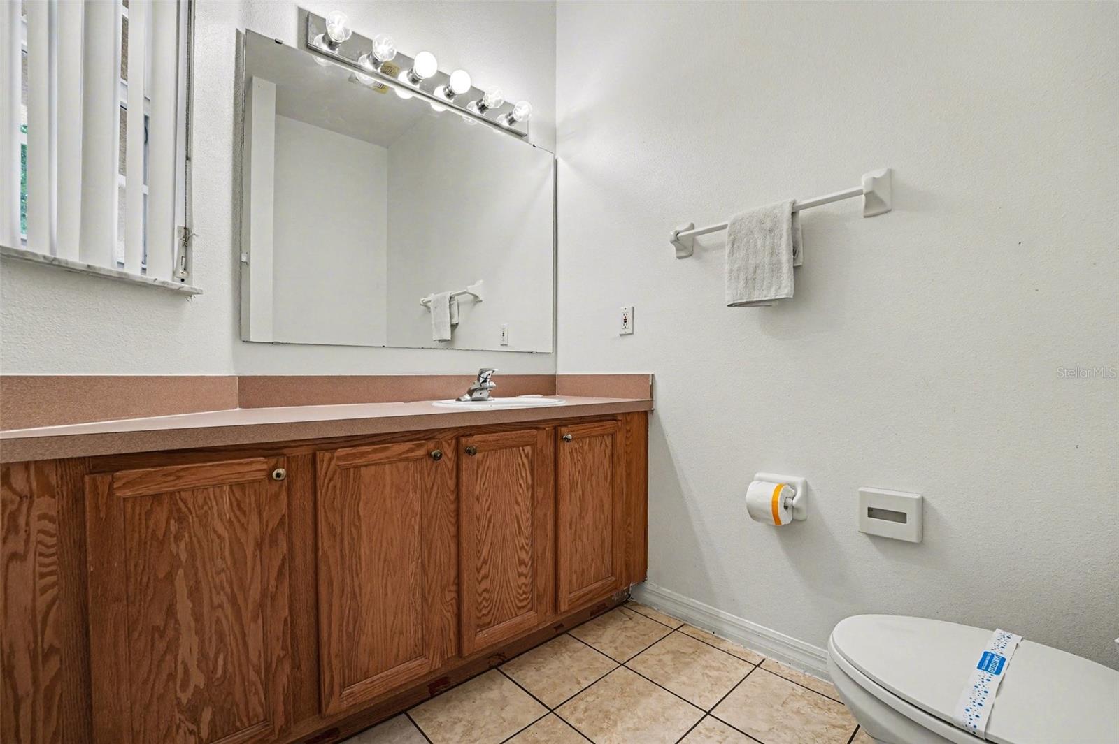 1075 PARK RIDGE CIR, KISSIMMEE, FL — photo 23