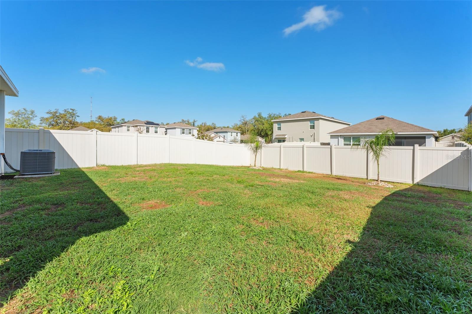 10918 TRAILING VINE DR, TAMPA, FL — photo 30
