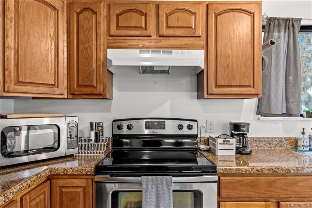 10460 W NEW YORK ST, HOMOSASSA, FL — photo 29