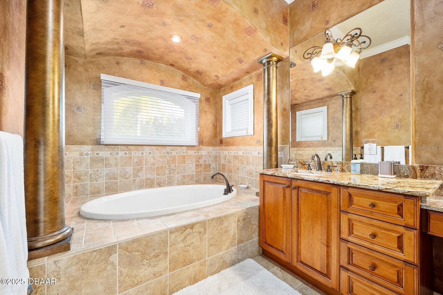 602 TOMOKA AVE, ORMOND BEACH, FL — photo 82