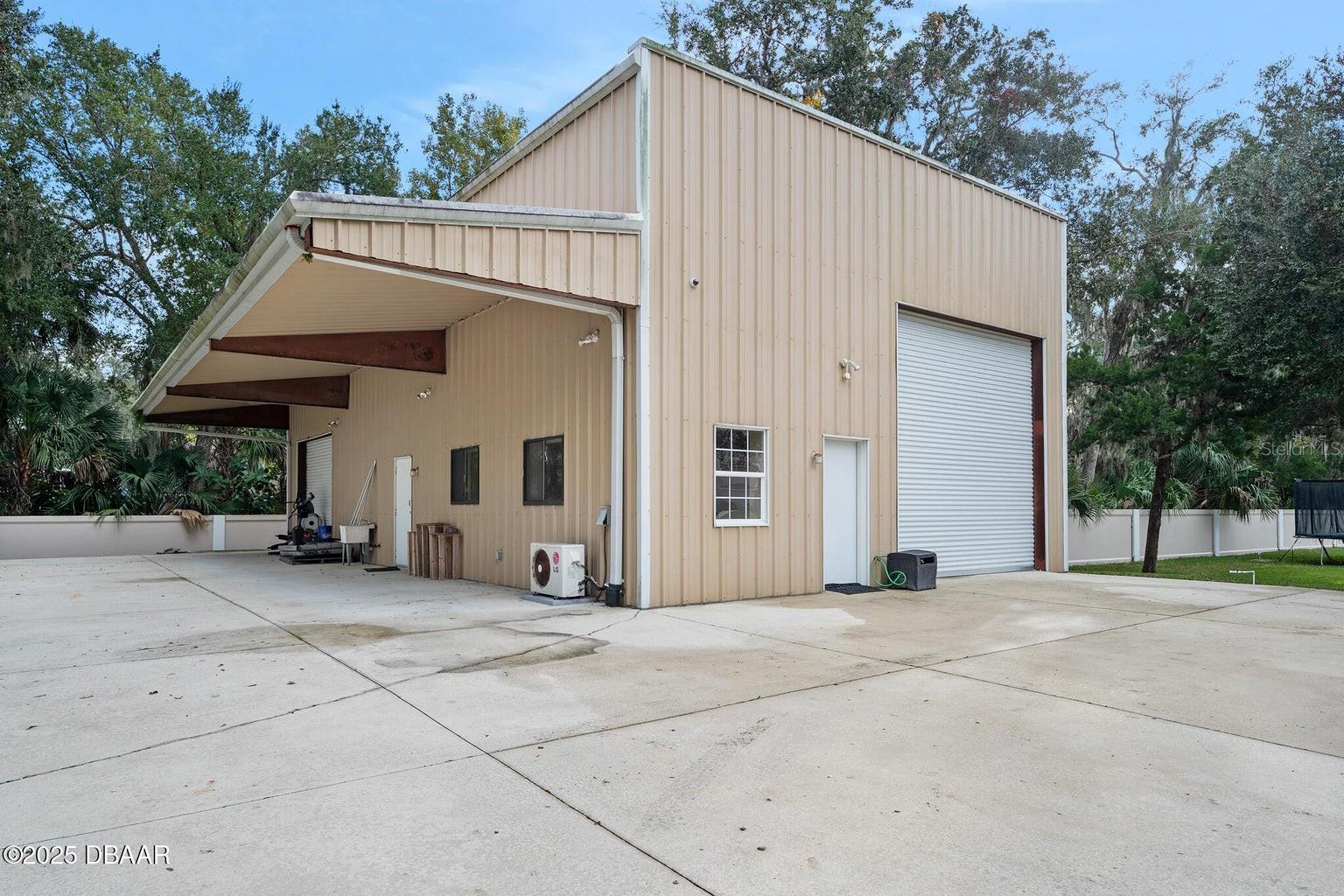 602 TOMOKA AVE, ORMOND BEACH, FL — photo 95